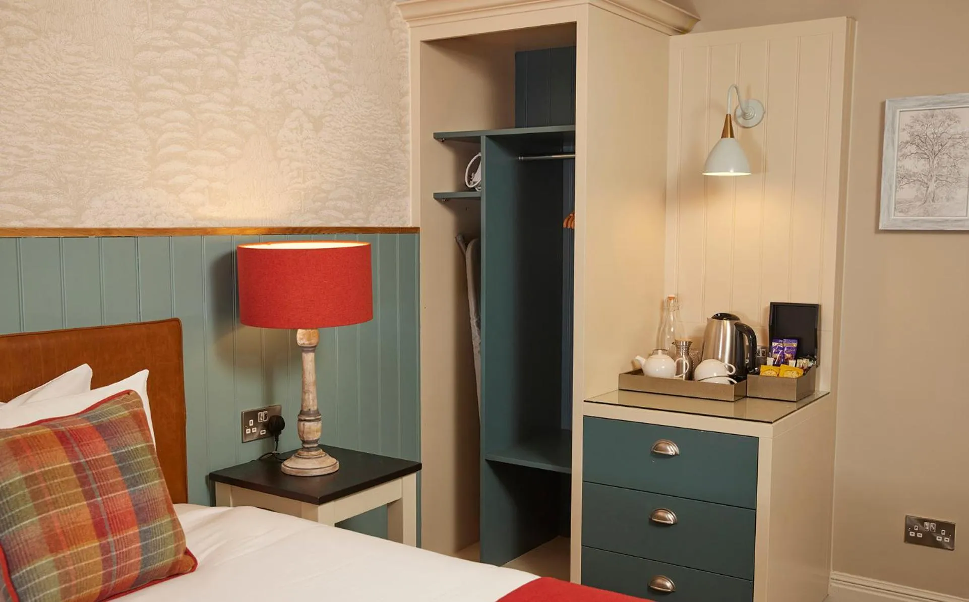 Bed in Feathers by Chef & Brewer Collection