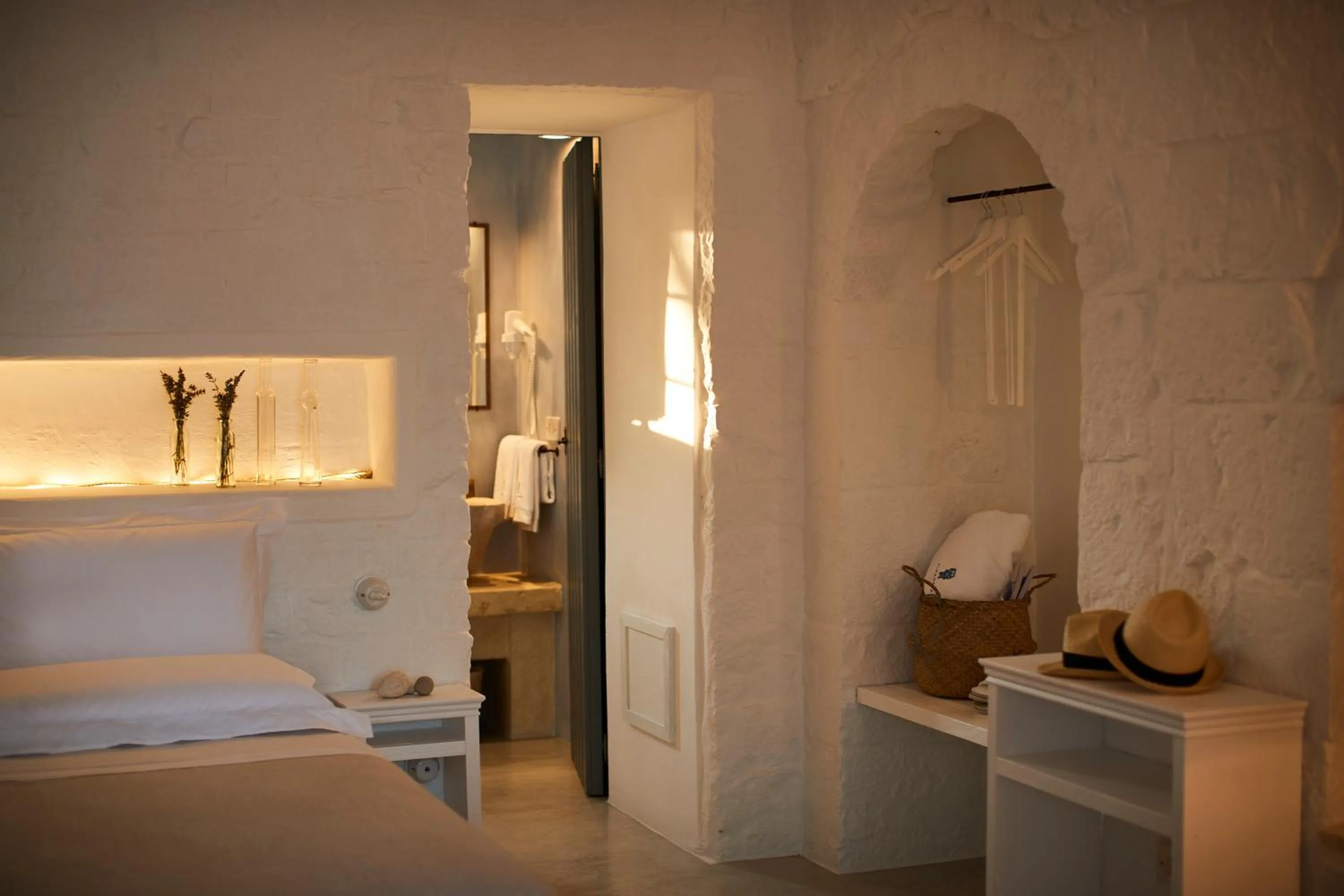 Photo of the whole room, Bed in Masseria Almadava