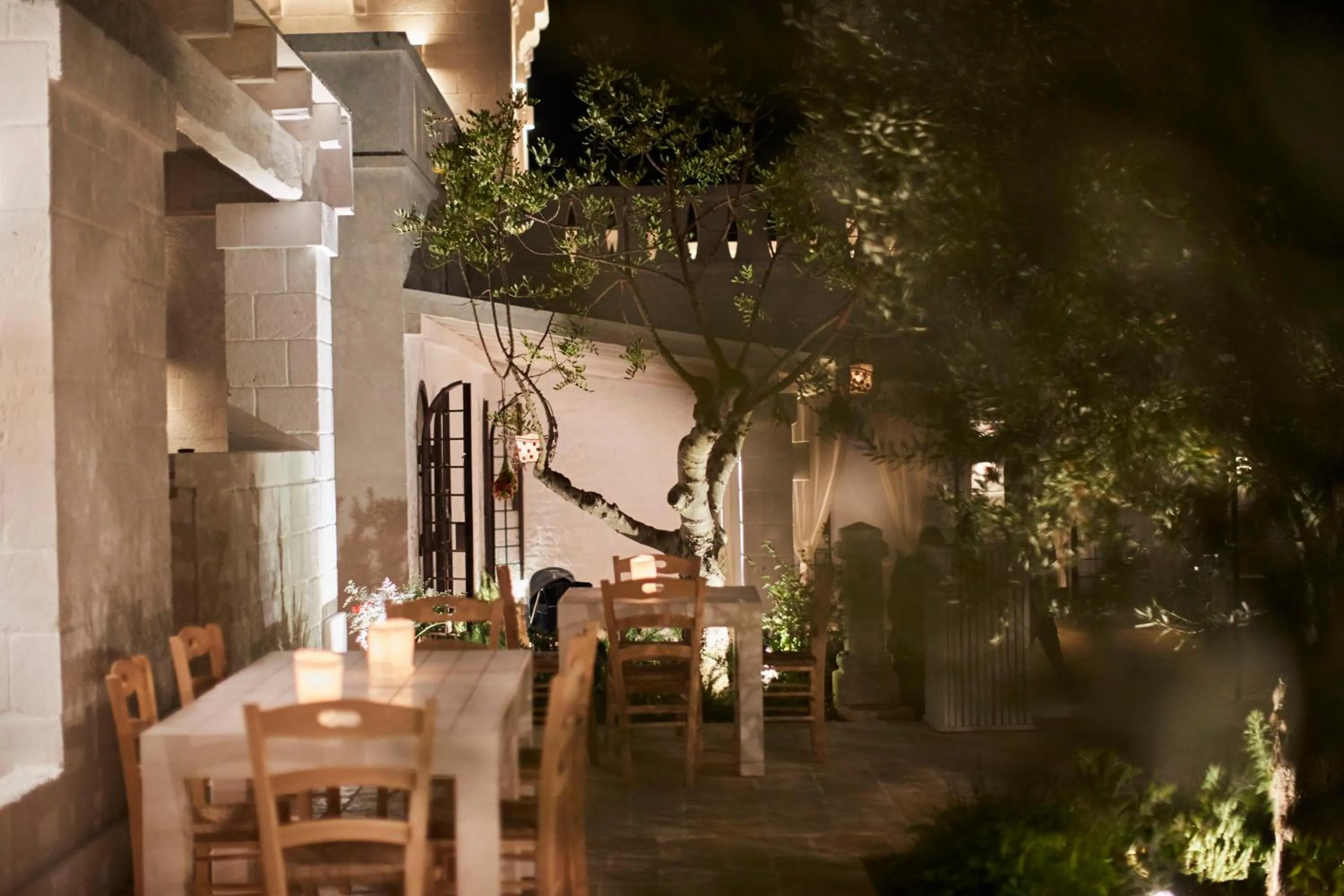 Evening entertainment in Masseria Almadava