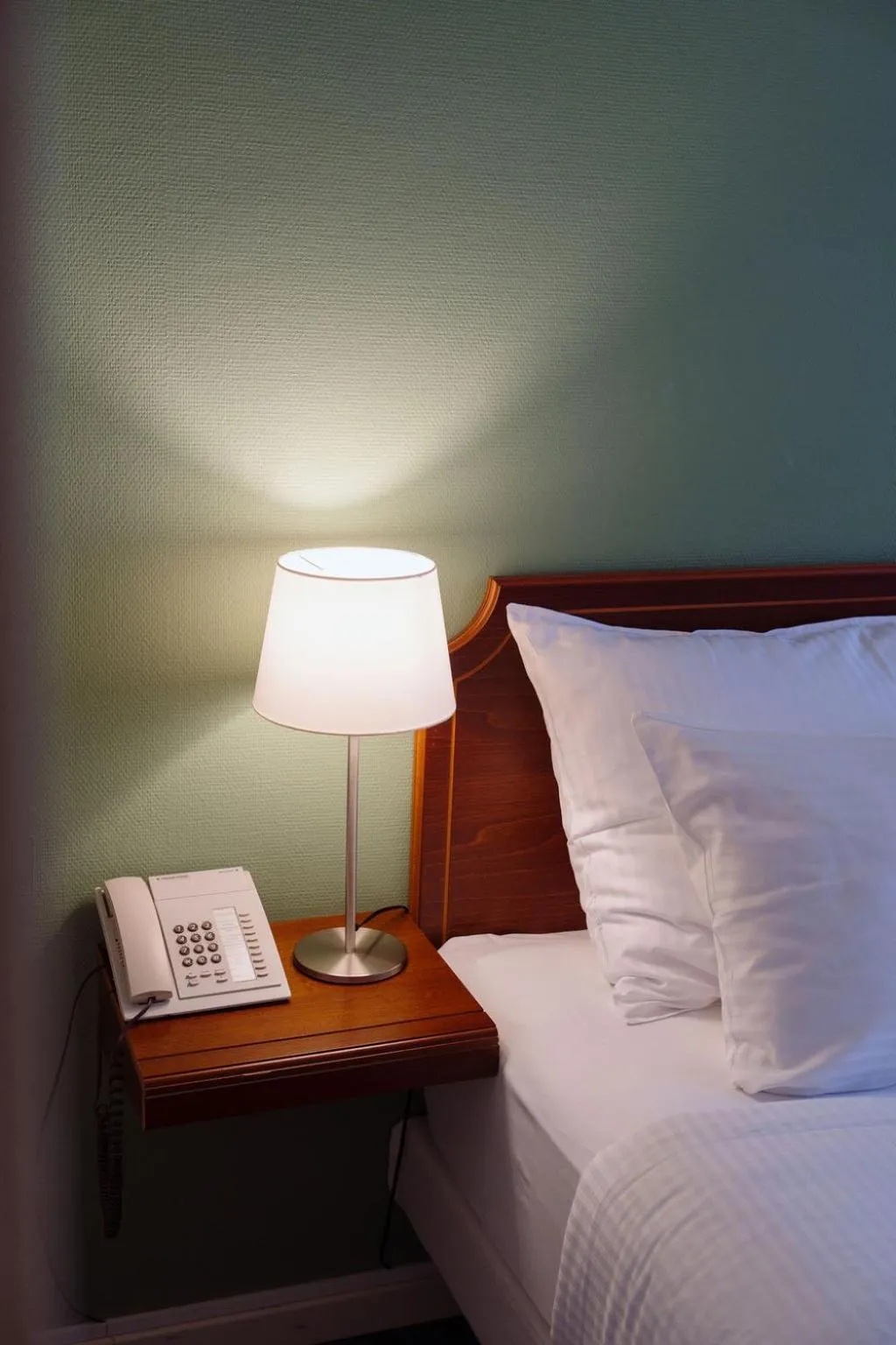 Bed in Park Hotel Brussels