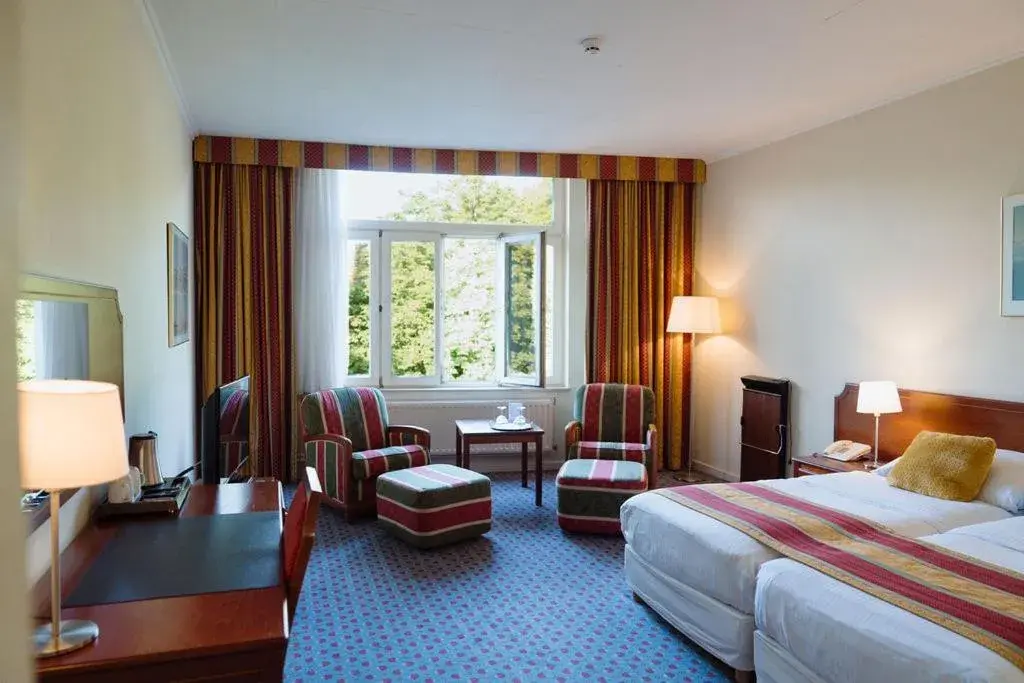 Photo of the whole room, Bed in Park Hotel Brussels Photo of the whole room, Bed in Park Hotel Brussels