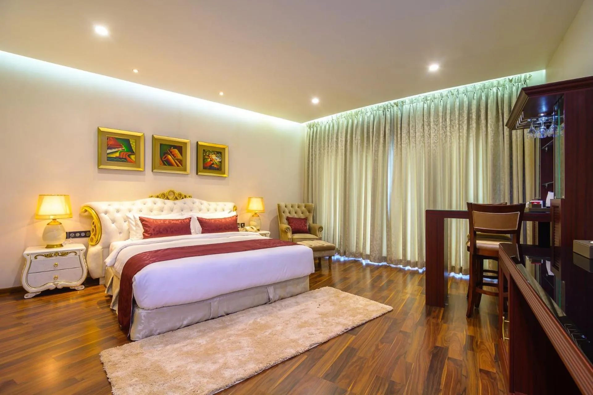 Bedroom in Park Regis Goa