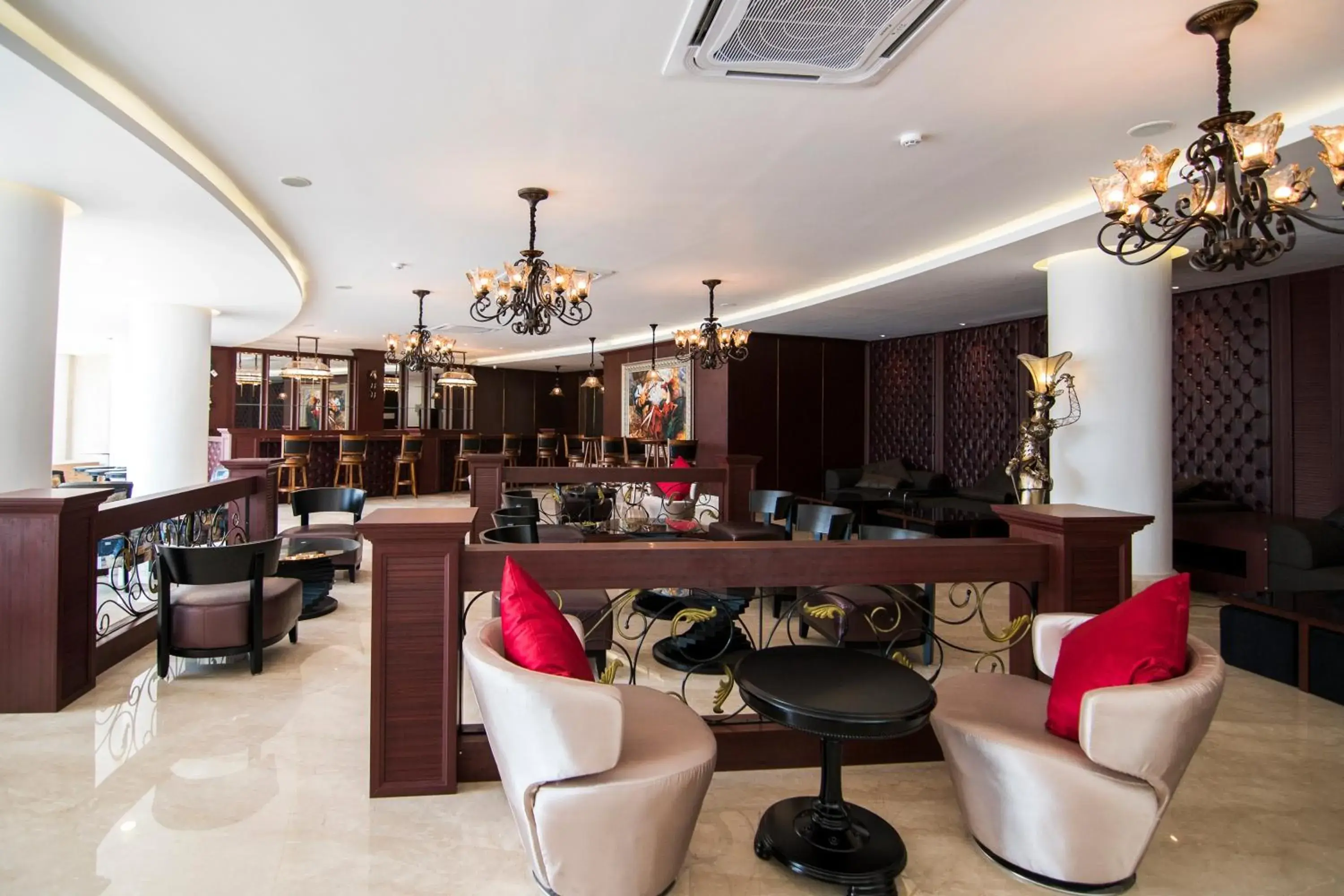 Lounge or bar in Park Regis Goa Lounge or bar in Park Regis Goa