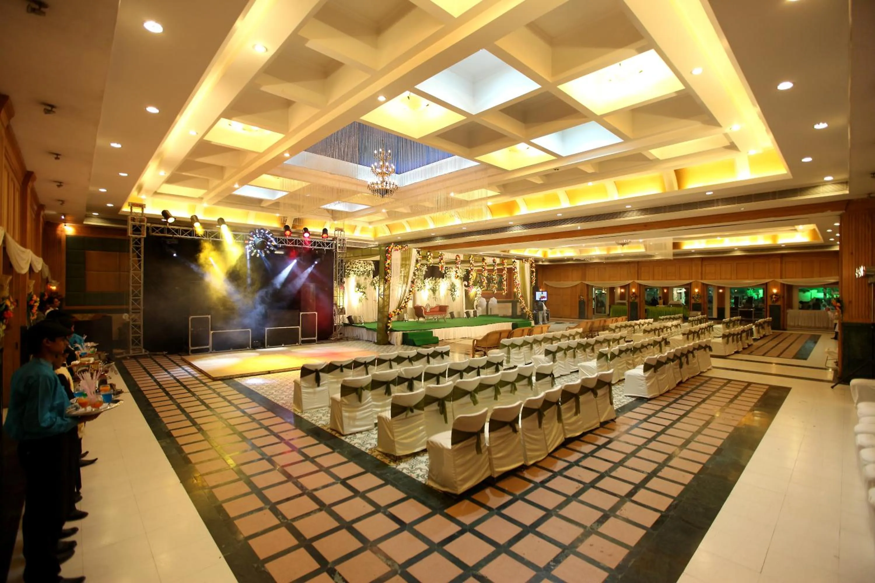 Banquet/Function facilities in Midtown Grand