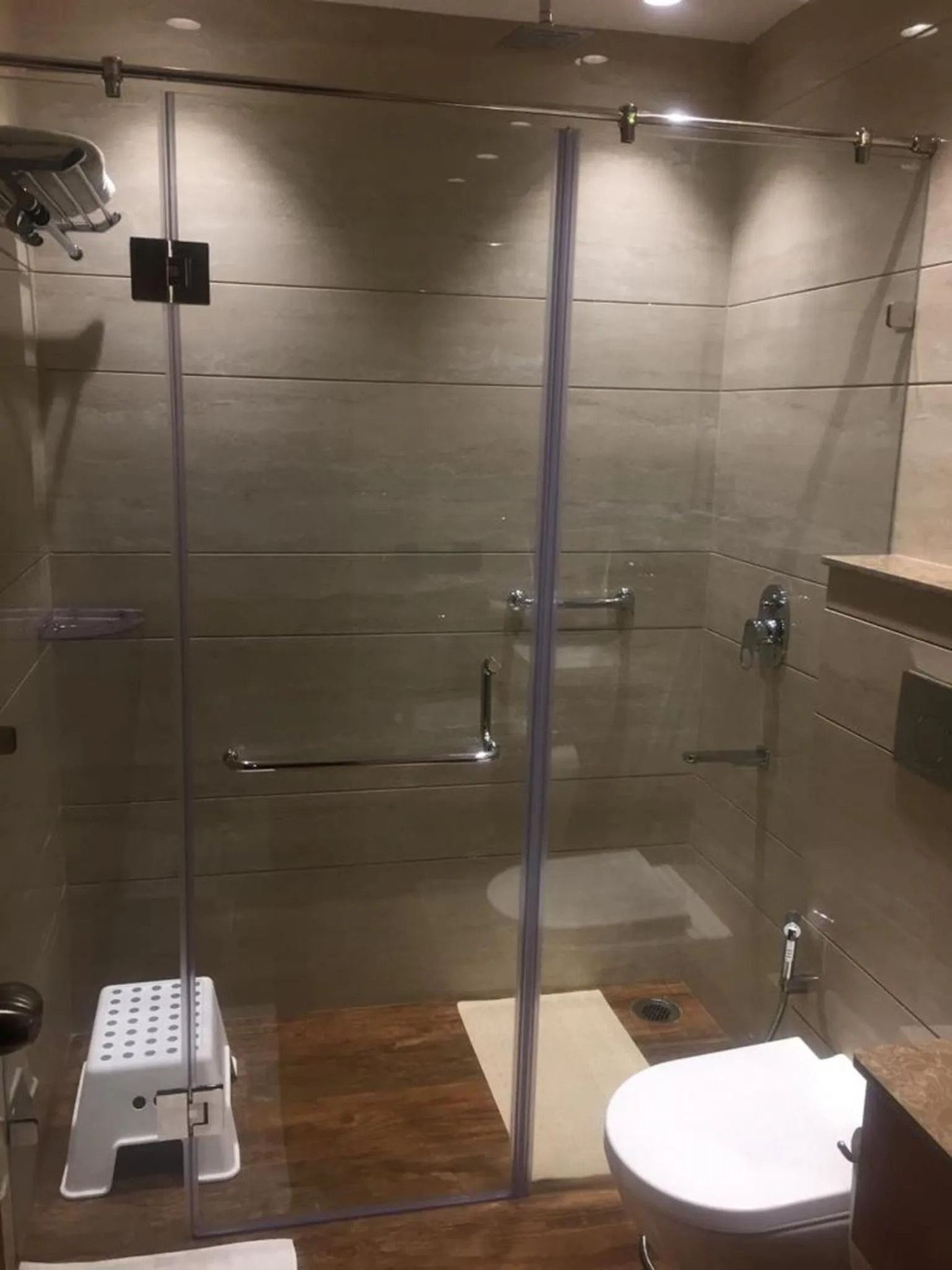 Bathroom in Midtown Grand