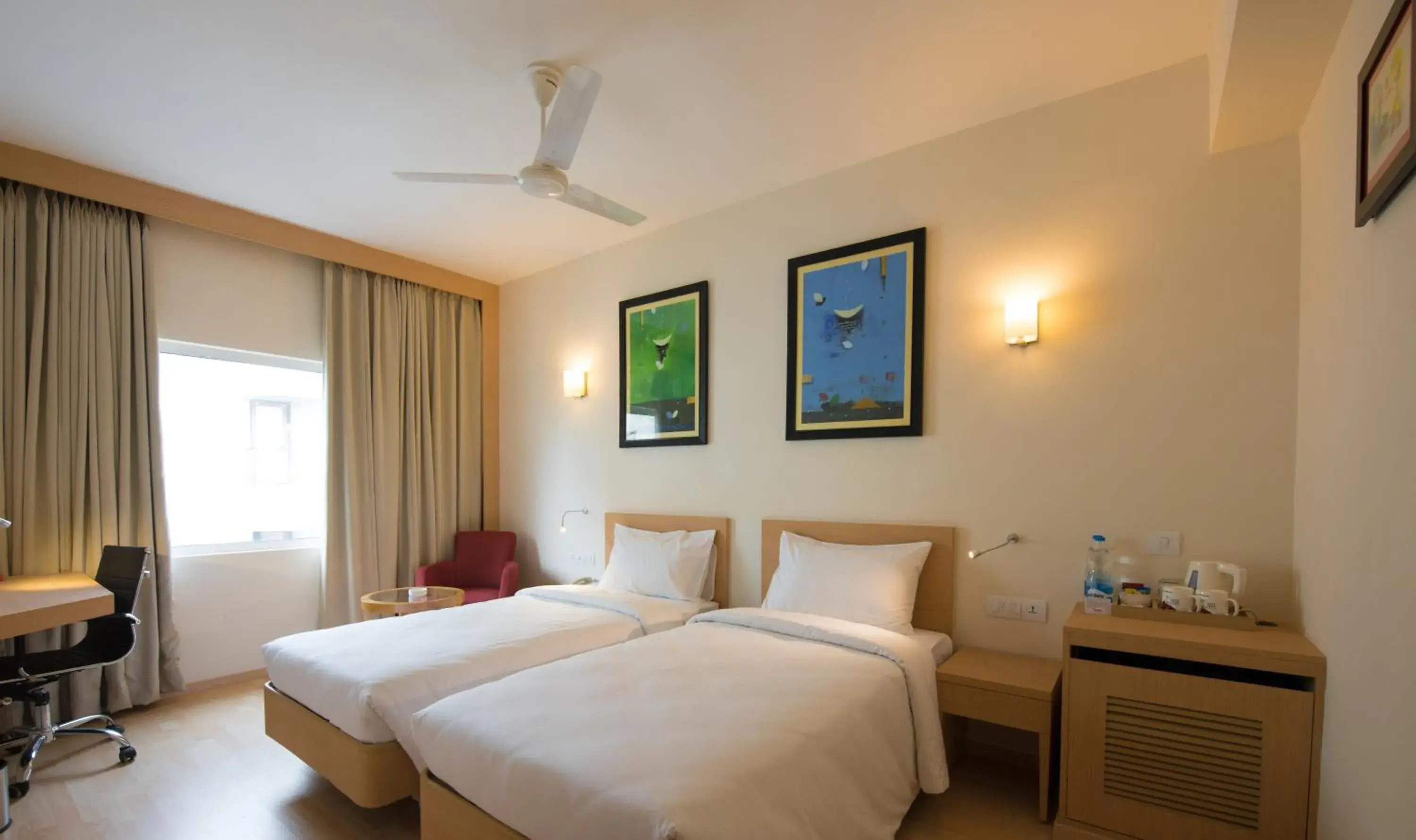 Bed in Red Fox by Lemon Tree Hotels, Tiruchirappalli Trichy Bed in Red Fox by Lemon Tree Hotels, Tiruchirappalli Trichy