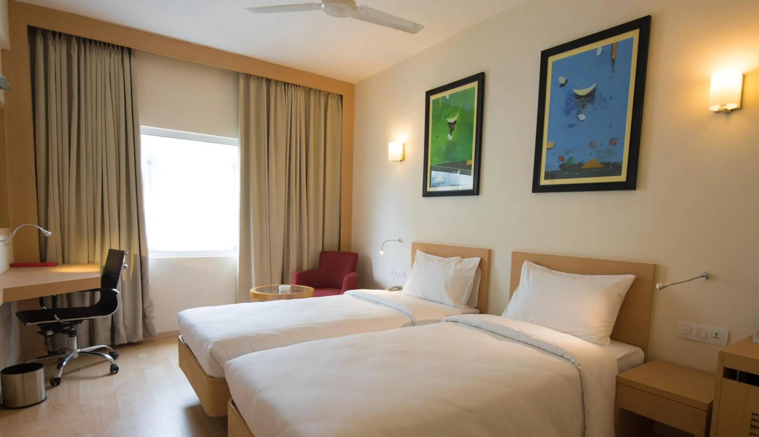 Bed in Red Fox by Lemon Tree Hotels, Tiruchirappalli Trichy