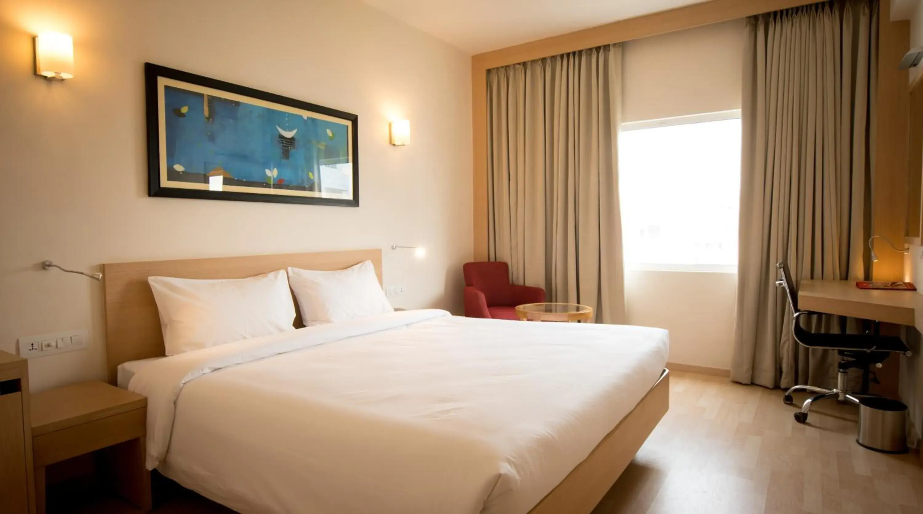 Standard Double Room in Red Fox by Lemon Tree Hotels, Tiruchirappalli Trichy Standard Double Room in Red Fox by Lemon Tree Hotels, Tiruchirappalli Trichy