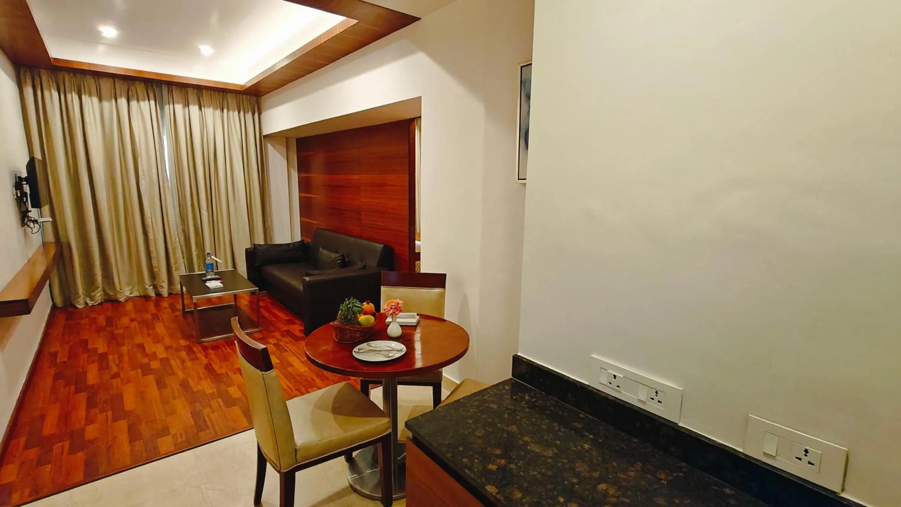 Living room in Khanna Fiesta - A Bergamont Hotel, Vellore