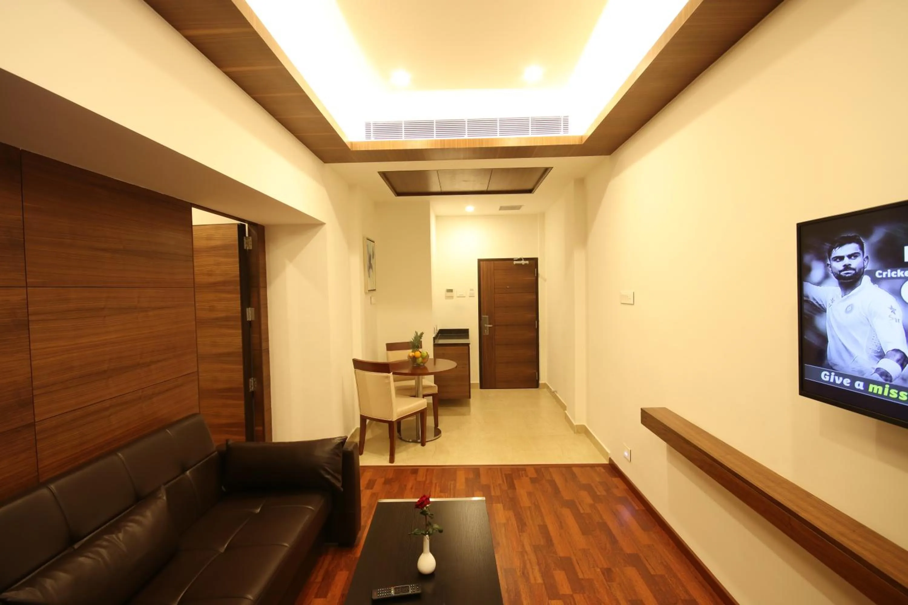 TV and multimedia in Khanna Fiesta - A Bergamont Hotel, Vellore