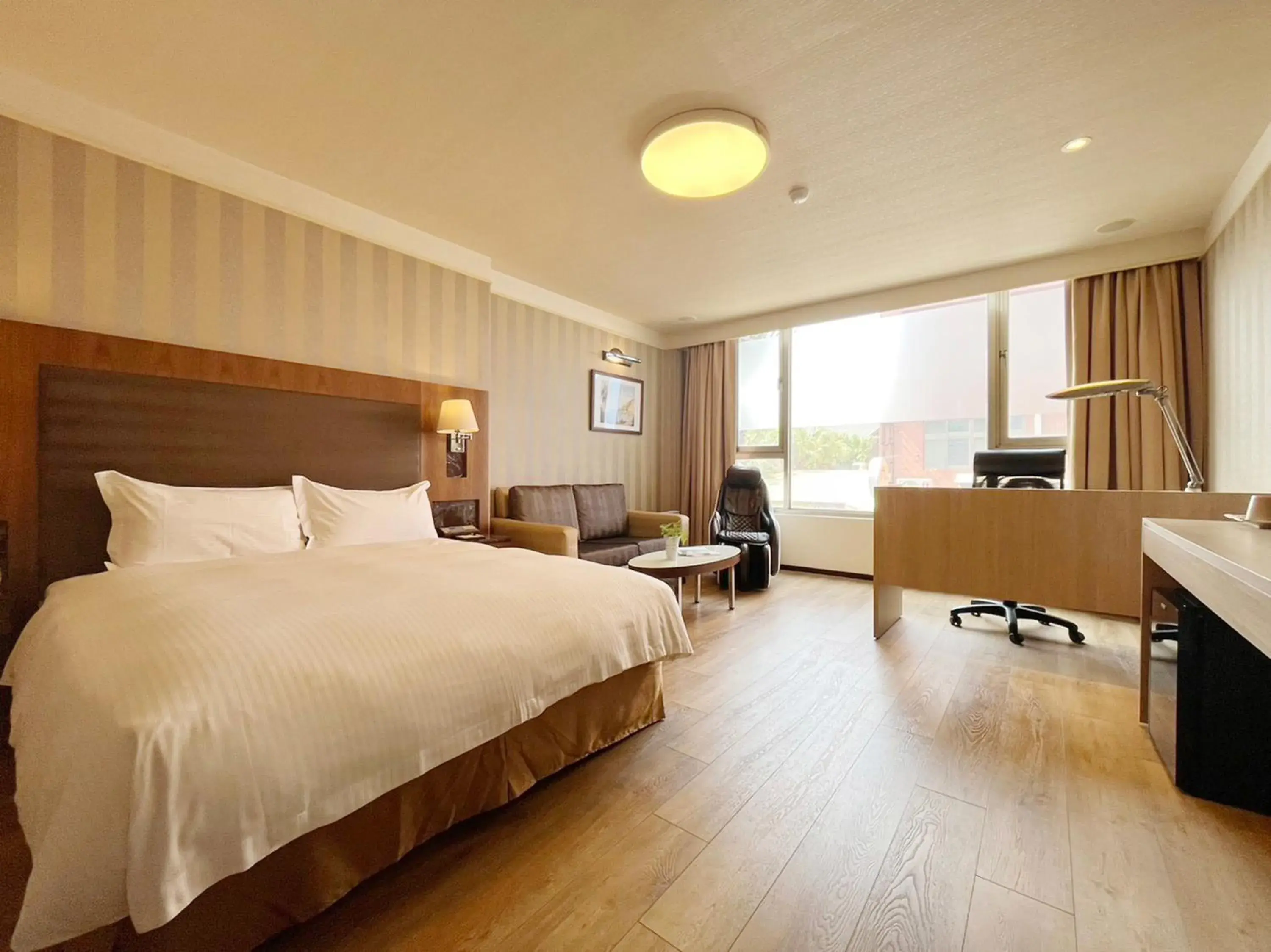 Photo of the whole room, Bed in Gueylin Hotel Photo of the whole room, Bed in Gueylin Hotel