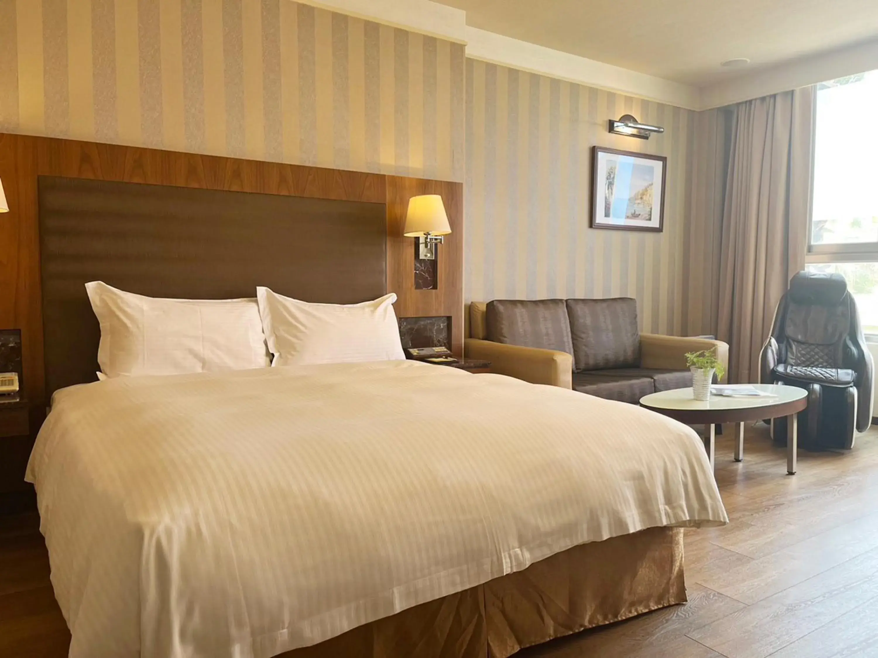 Photo of the whole room, Bed in Gueylin Hotel Photo of the whole room, Bed in Gueylin Hotel