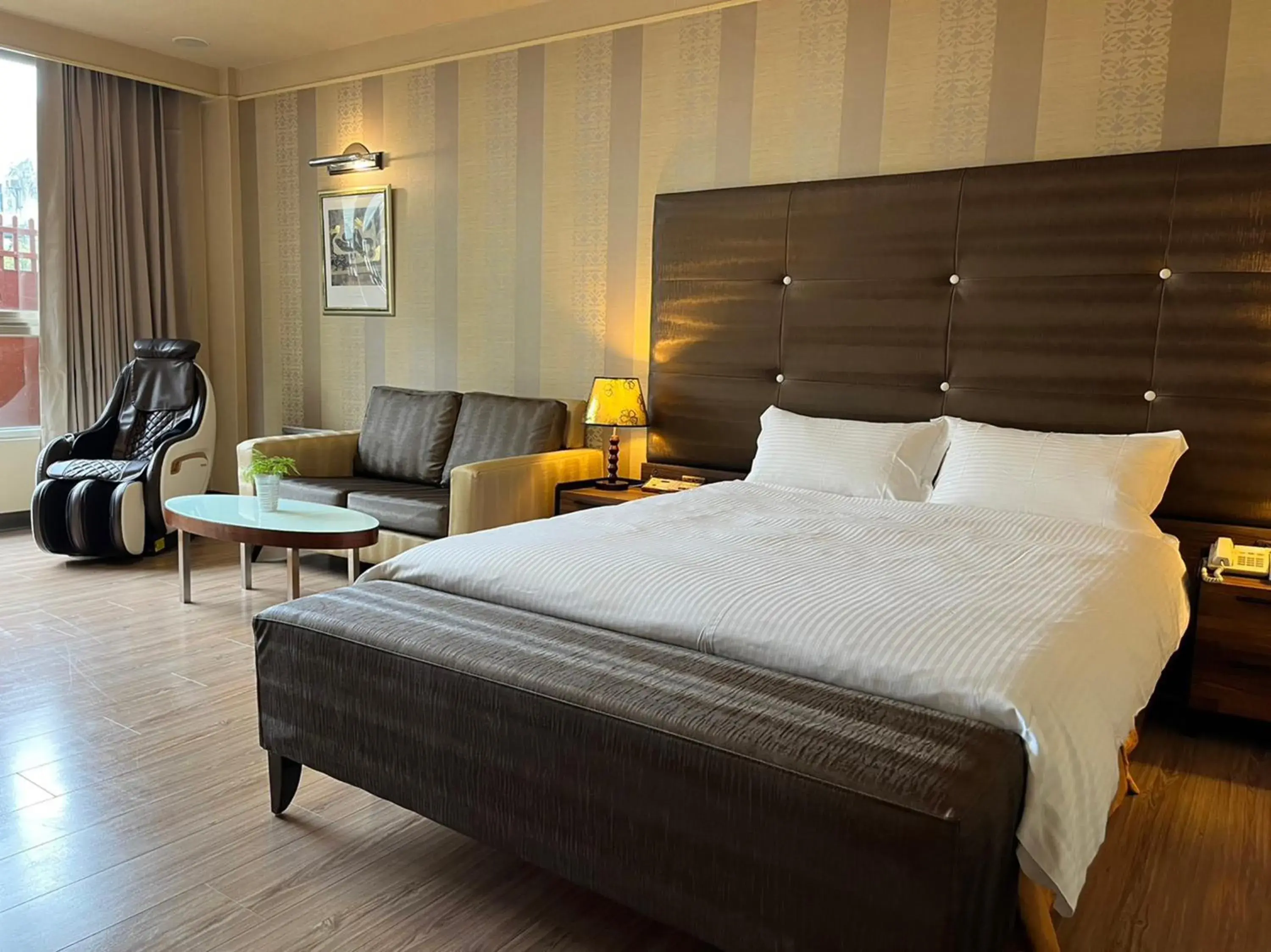 Photo of the whole room, Bed in Gueylin Hotel Photo of the whole room, Bed in Gueylin Hotel