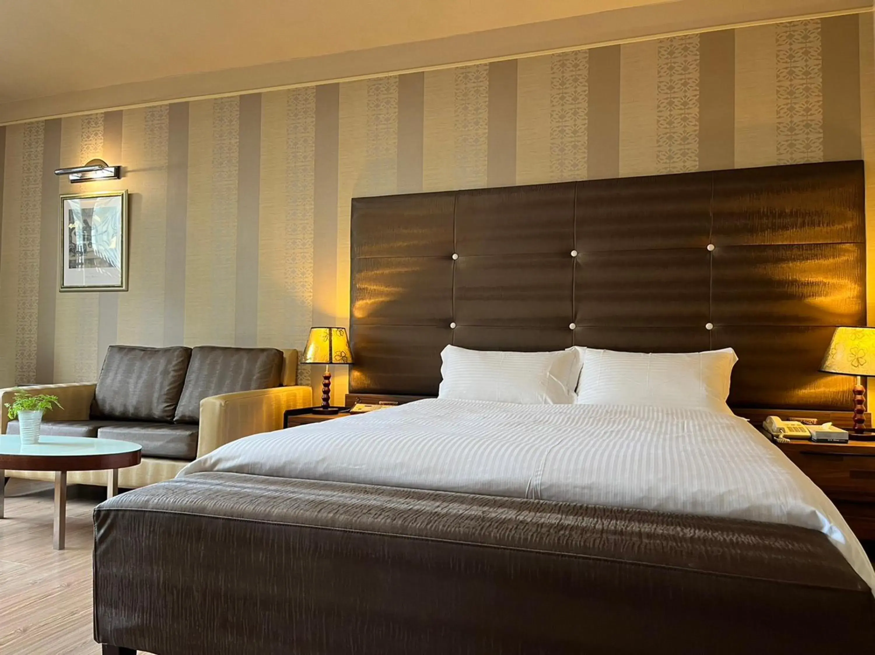 Photo of the whole room, Bed in Gueylin Hotel Photo of the whole room, Bed in Gueylin Hotel