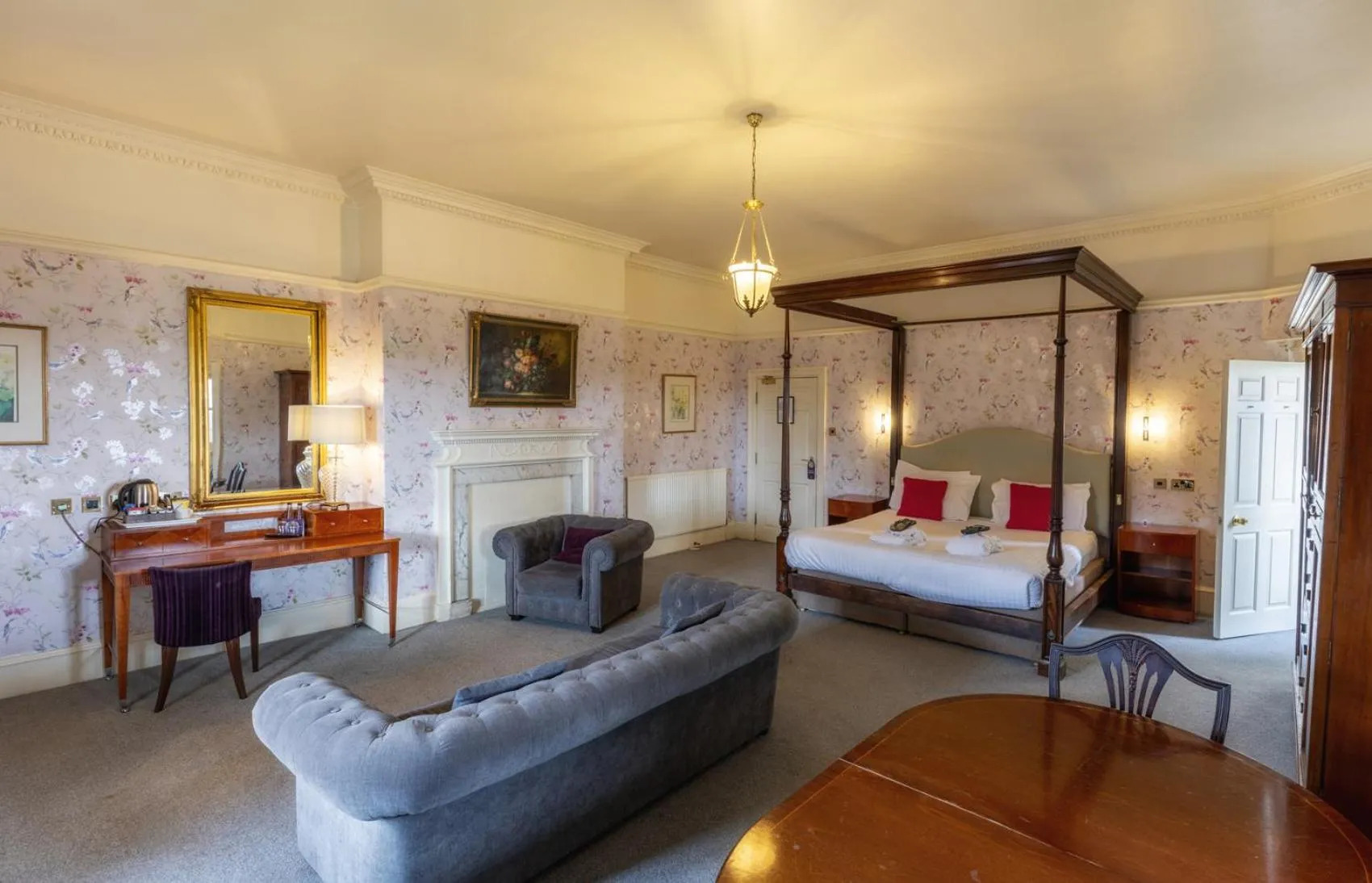 Bedroom, Bed in Hazlewood Castle & Spa