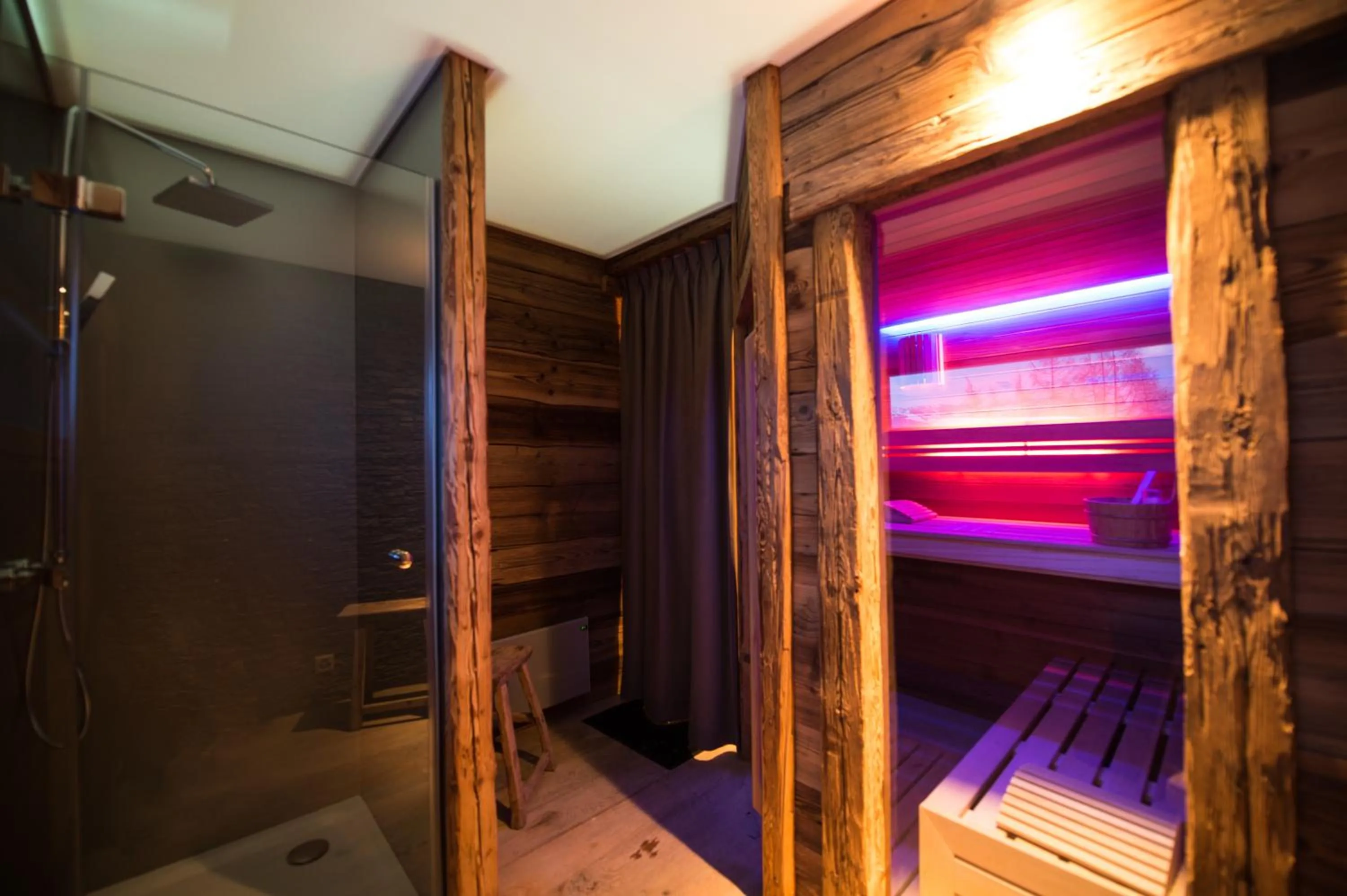 Sauna in Les Mazots de la Source & Spa