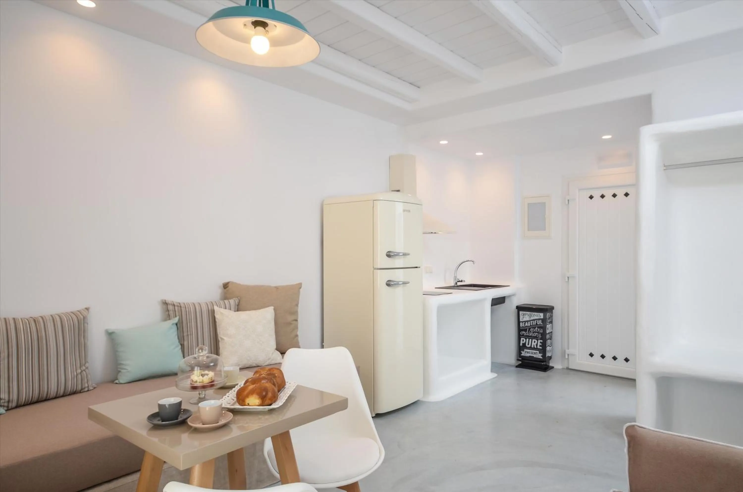 Kitchen or kitchenette in Ktima Lino