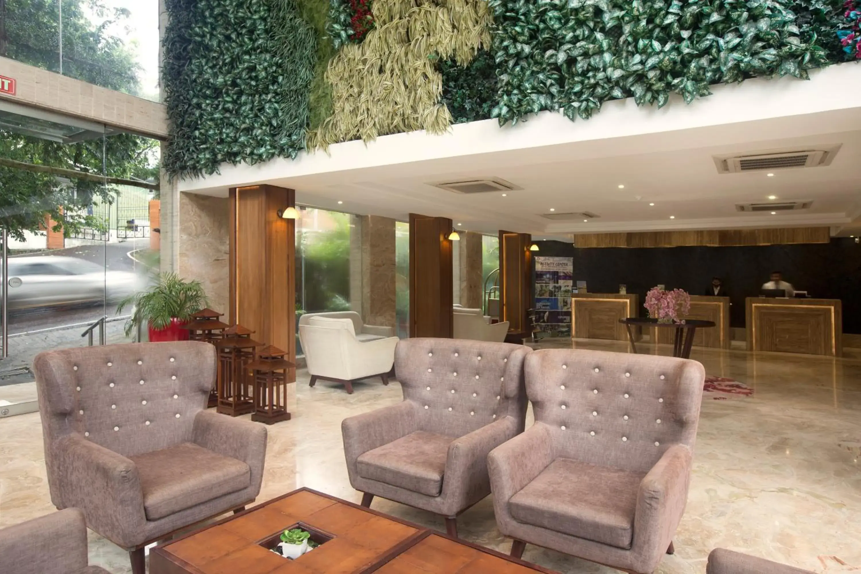 Lobby or reception in Sea Shell Coral Cove Lobby or reception in Sea Shell Coral Cove