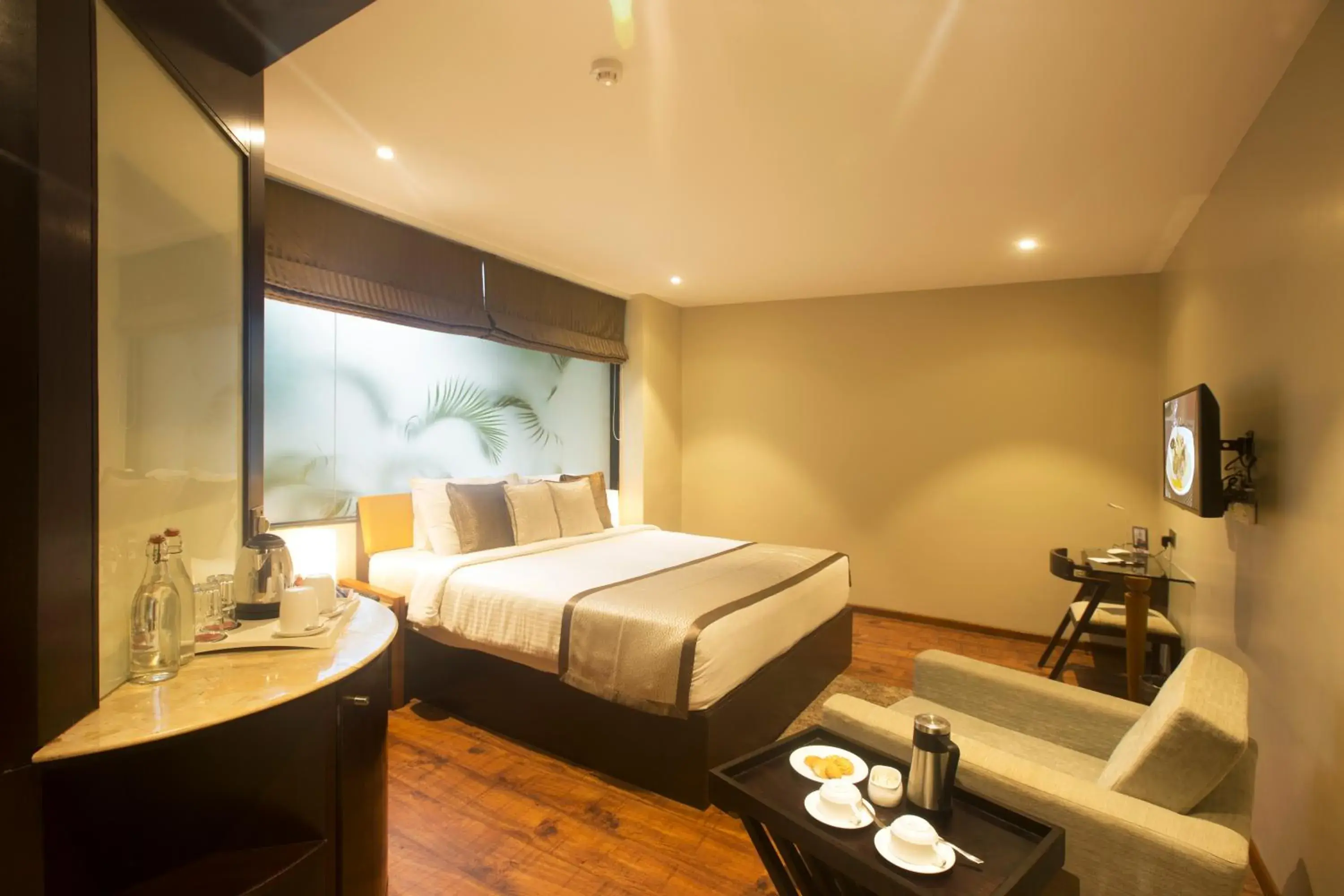 Bedroom, Bed in Sea Shell Coral Cove Bedroom, Bed in Sea Shell Coral Cove