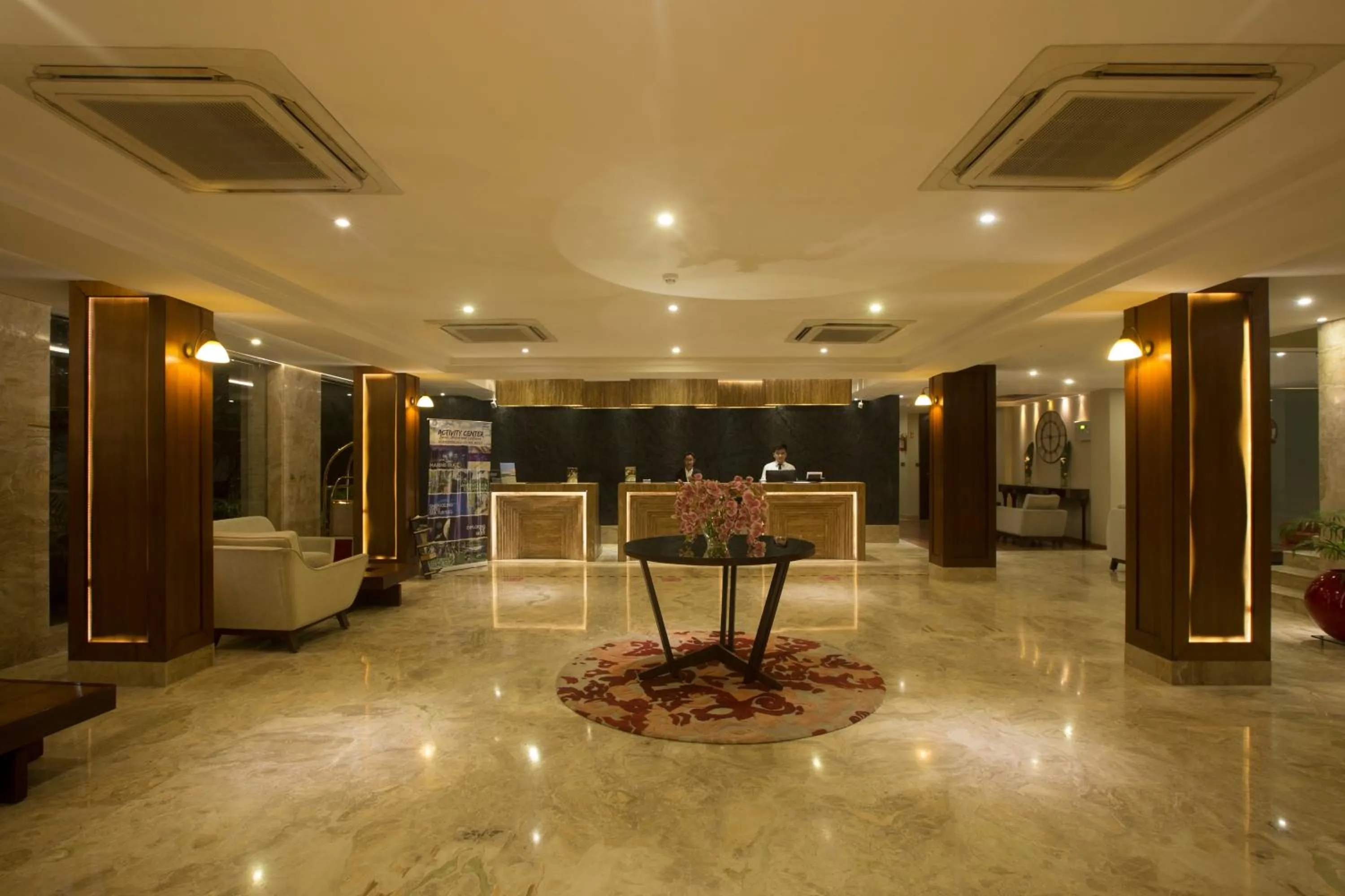 Lobby or reception in Sea Shell Coral Cove