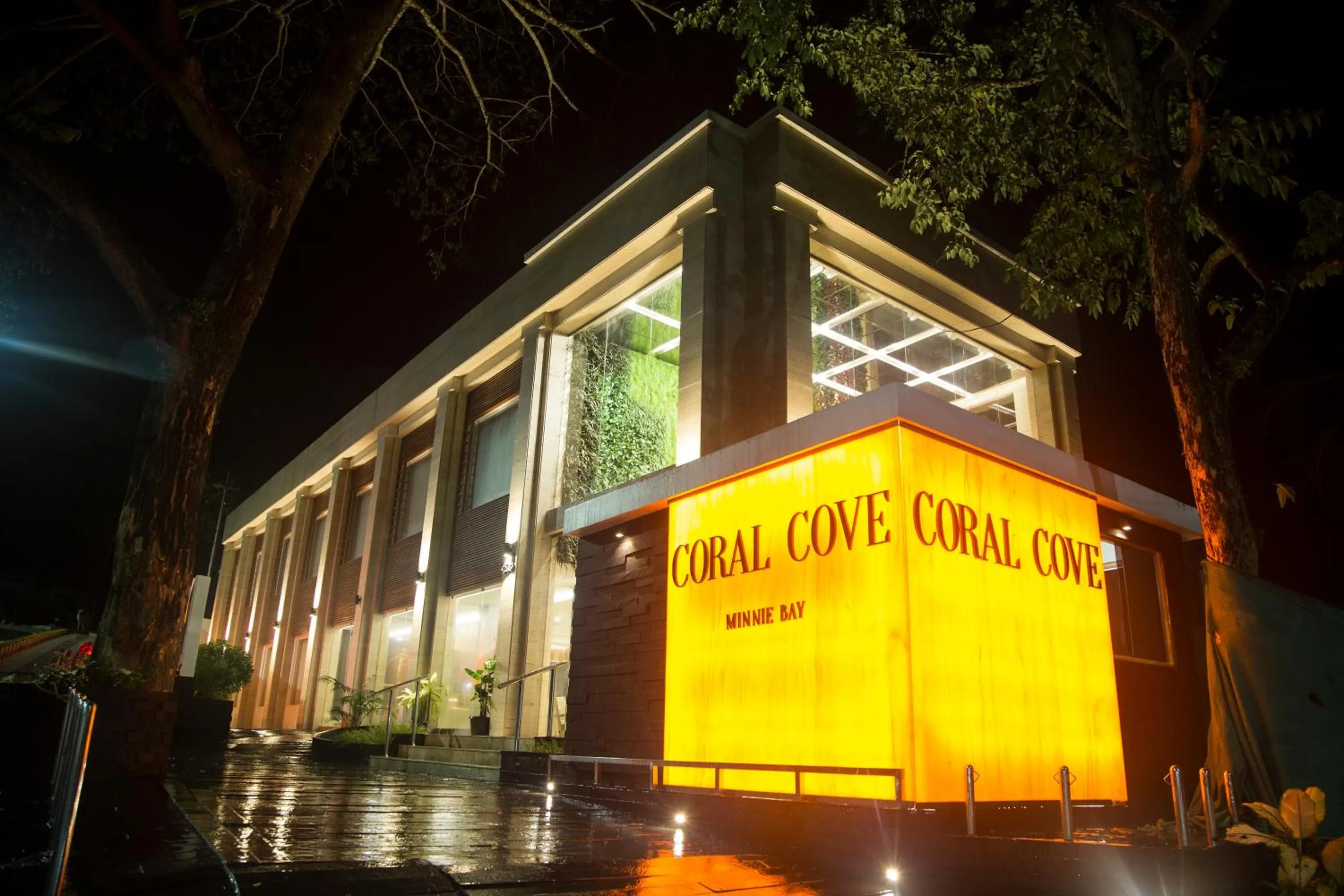 Facade/entrance in Sea Shell Coral Cove