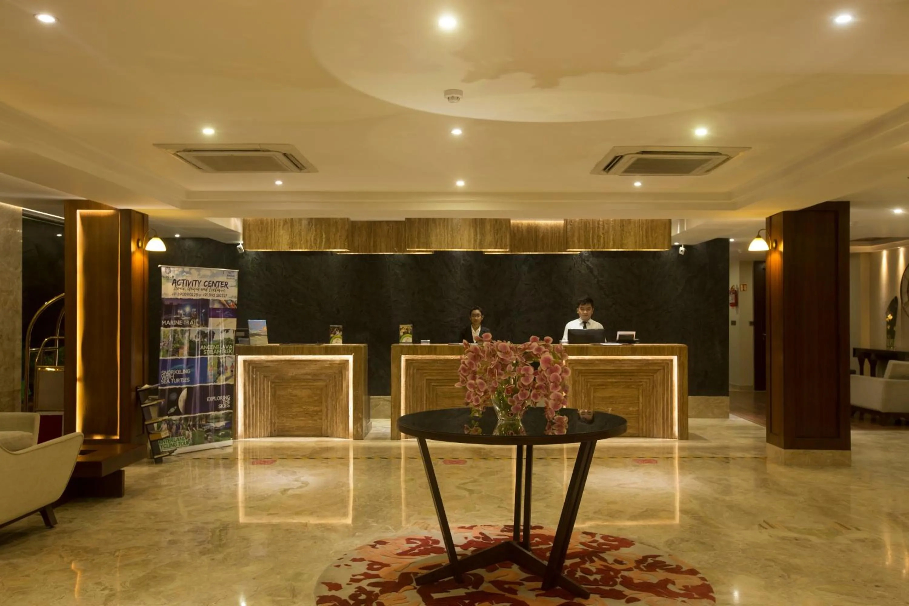 Lobby or reception in Sea Shell Coral Cove