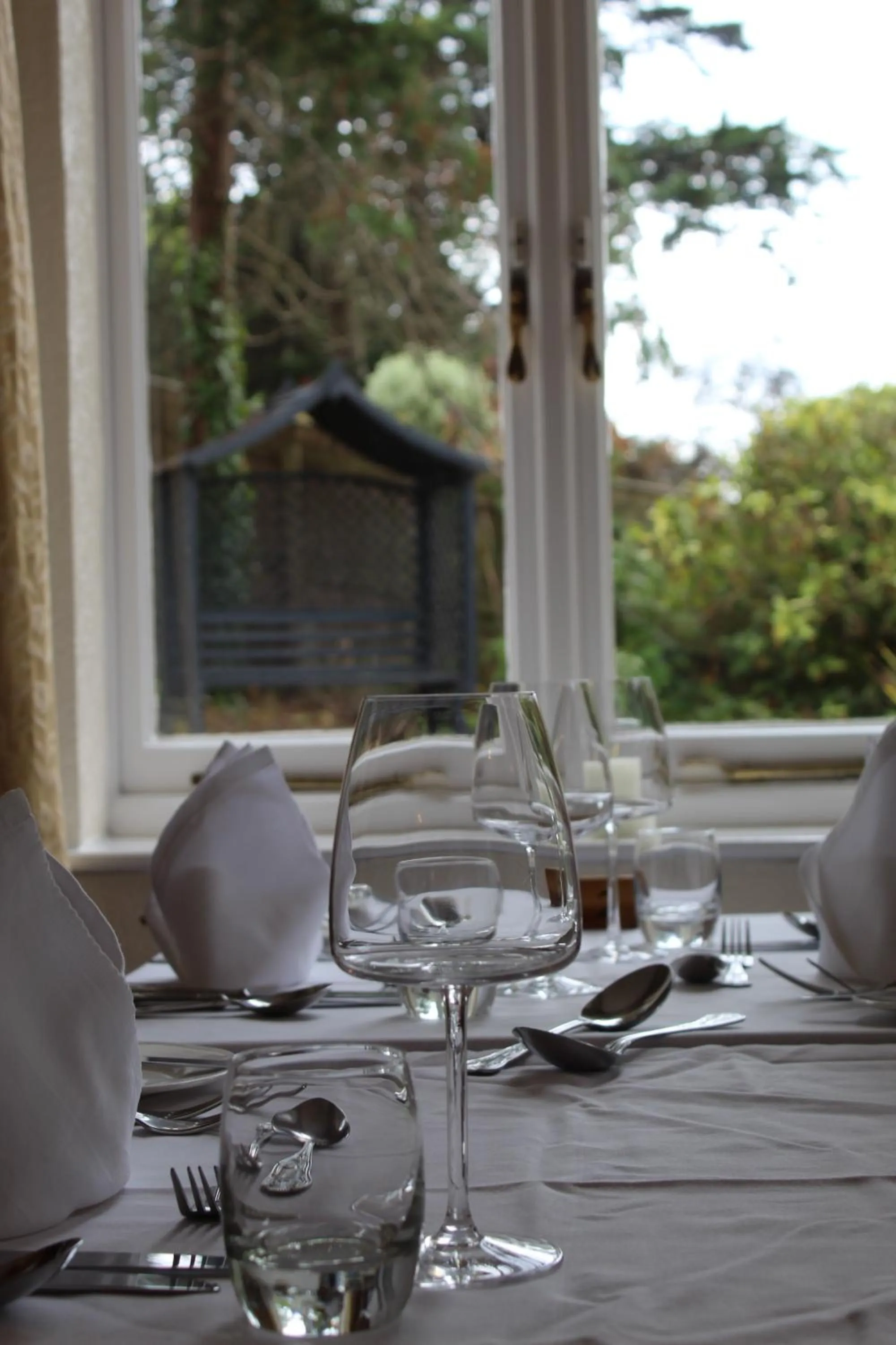 Restaurant/places to eat in The Mount Pleasant Hotel