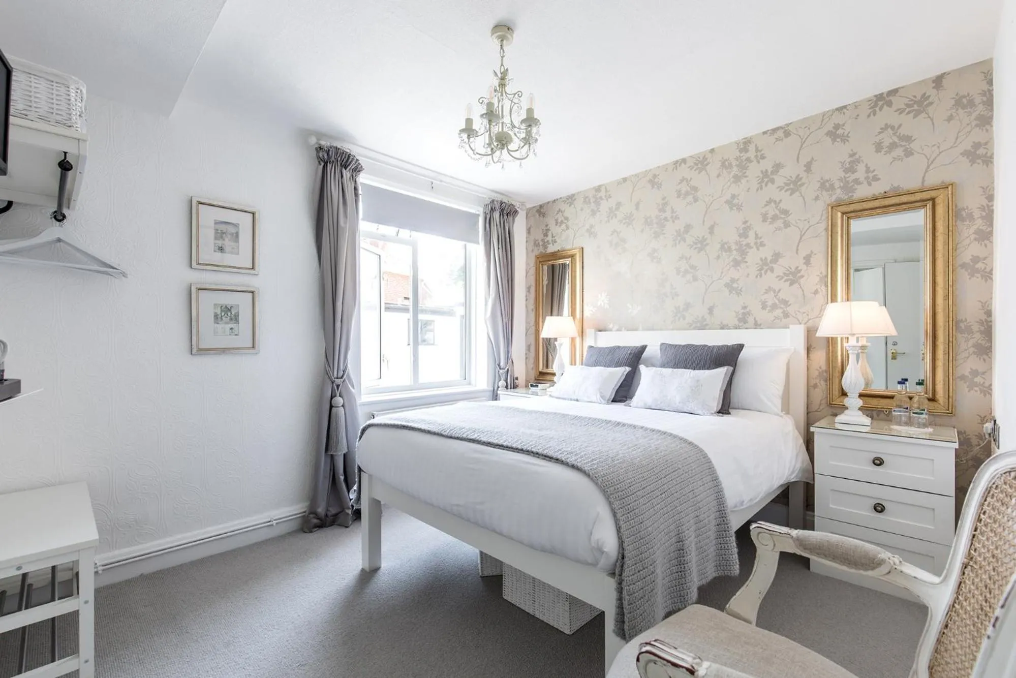 Bed in The Mount Pleasant Hotel