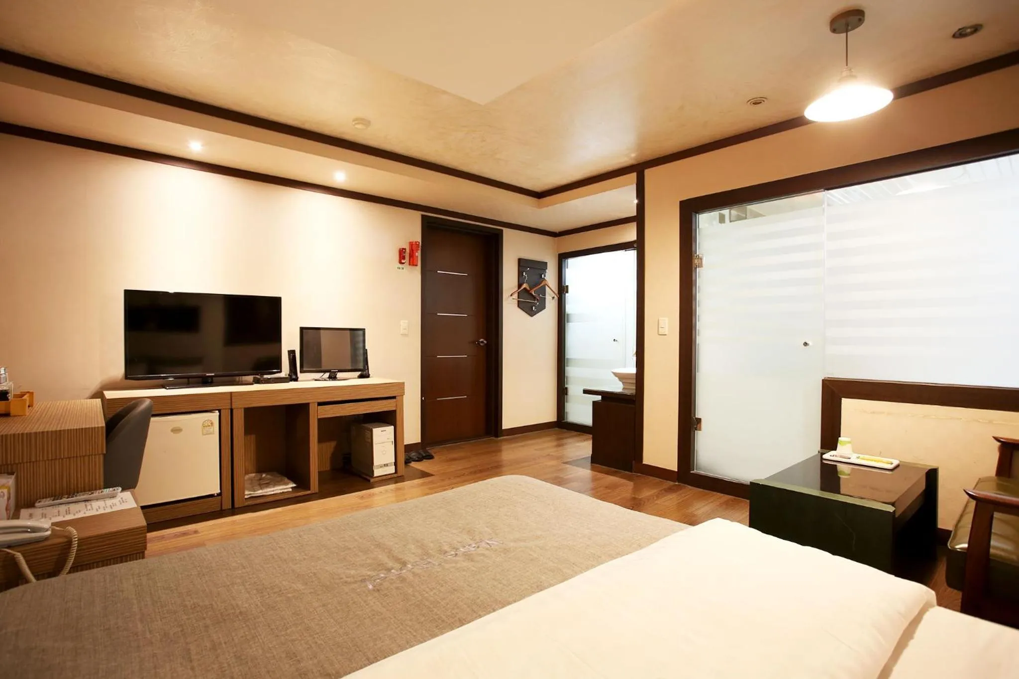 Room Photo in Mate Hotel