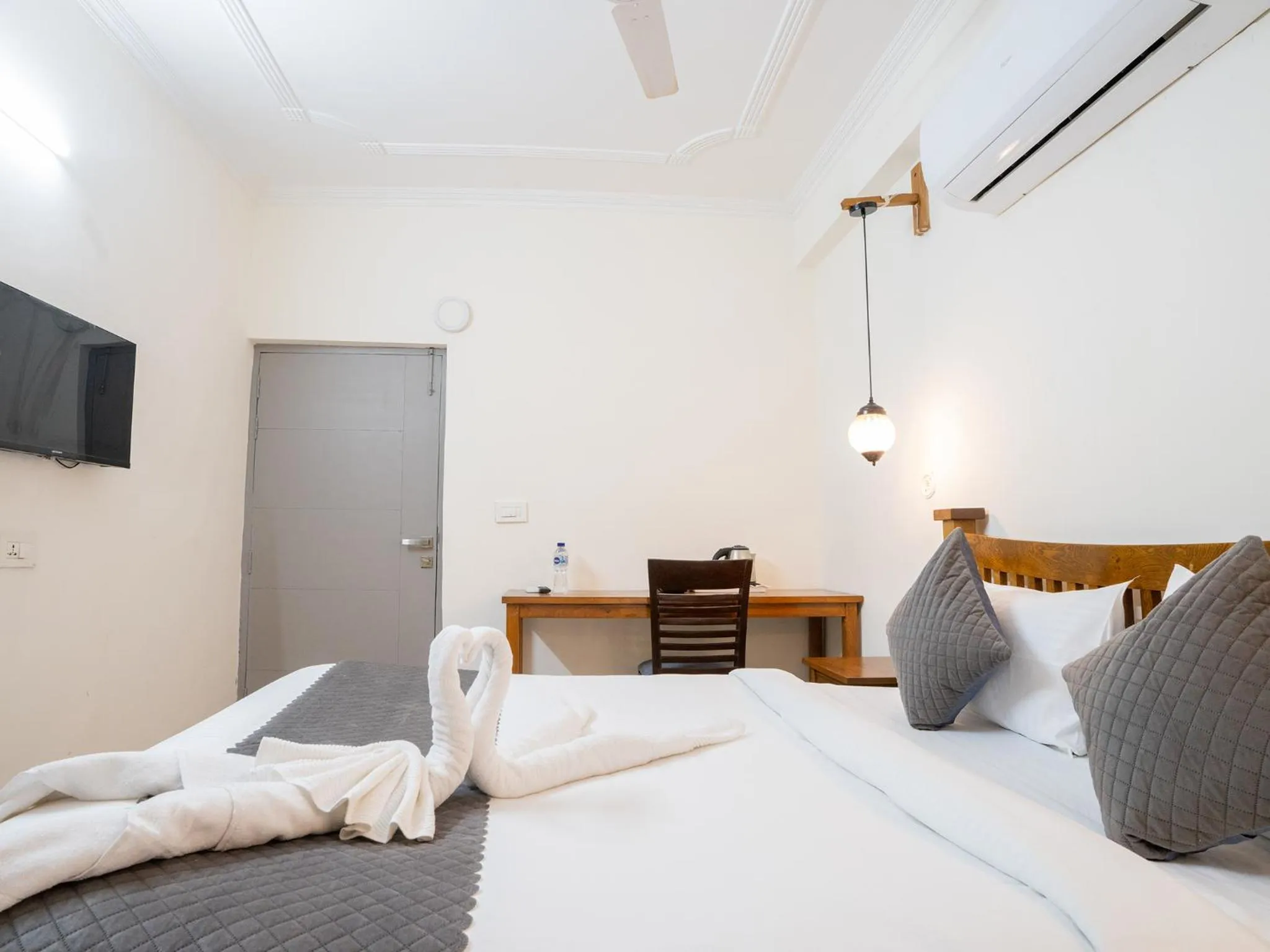 Bed in Moustache Agra