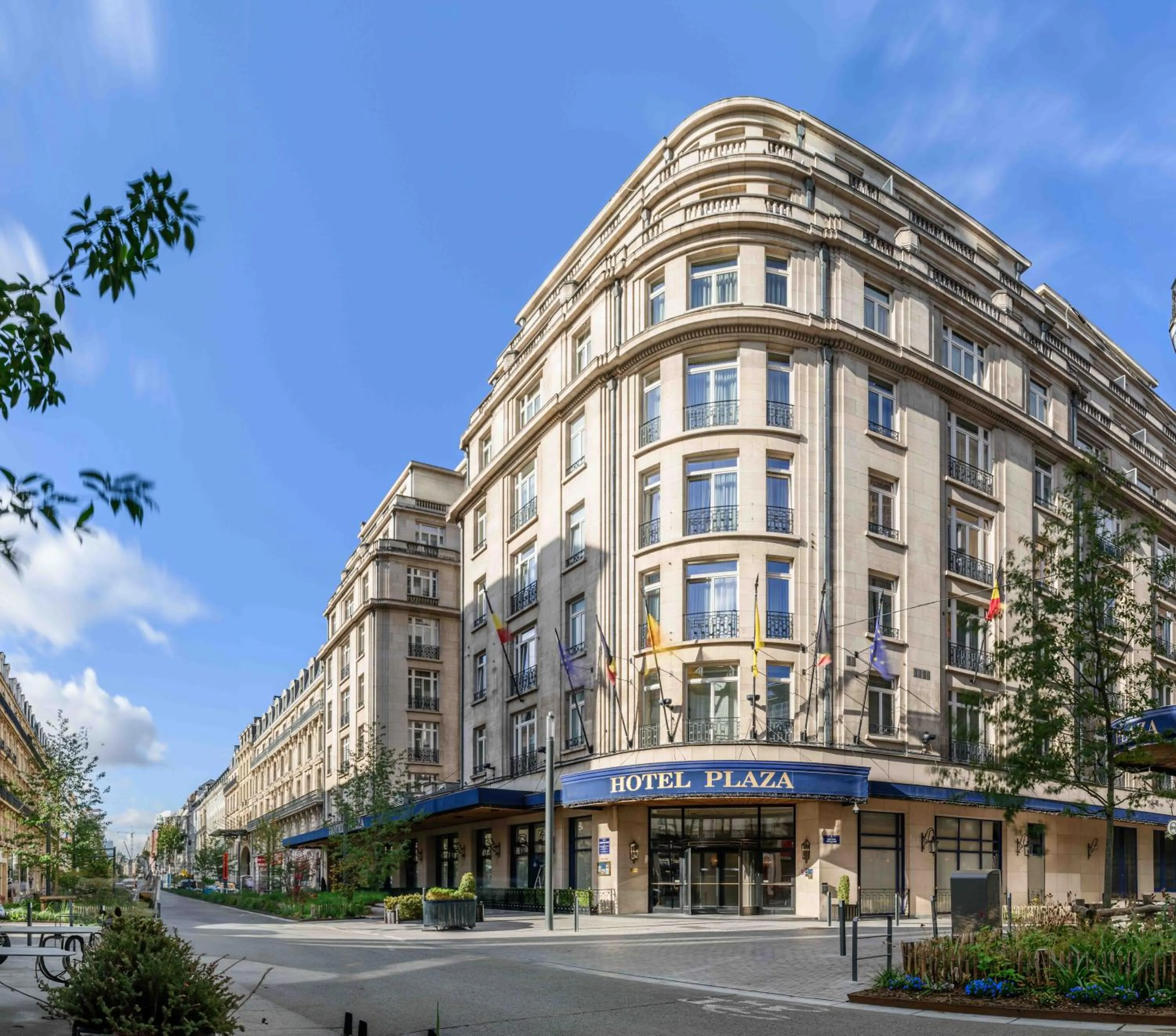 Property building in Hotel Le Plaza Brussels