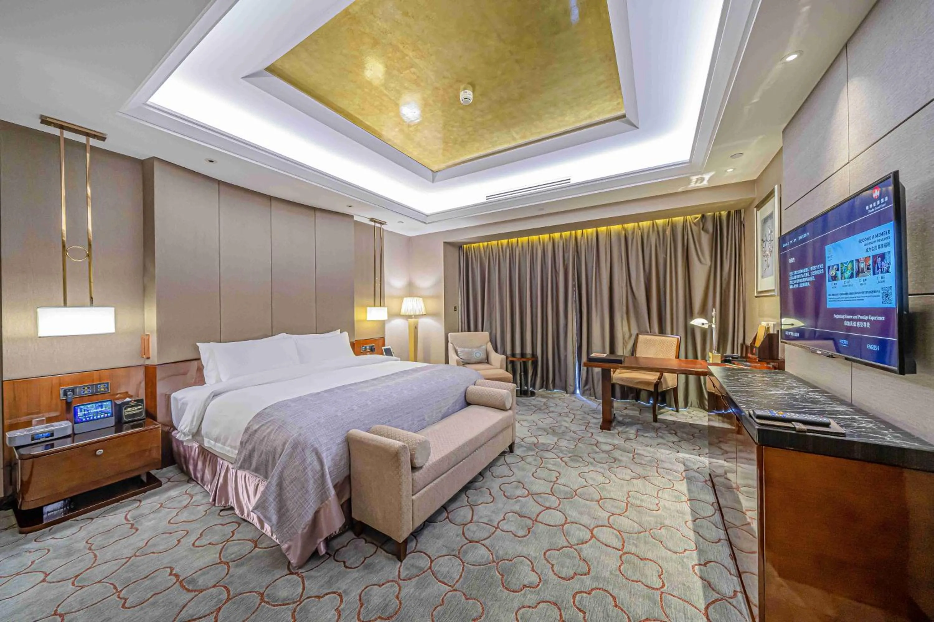 Bed in Zhaolin Grand Hotel
