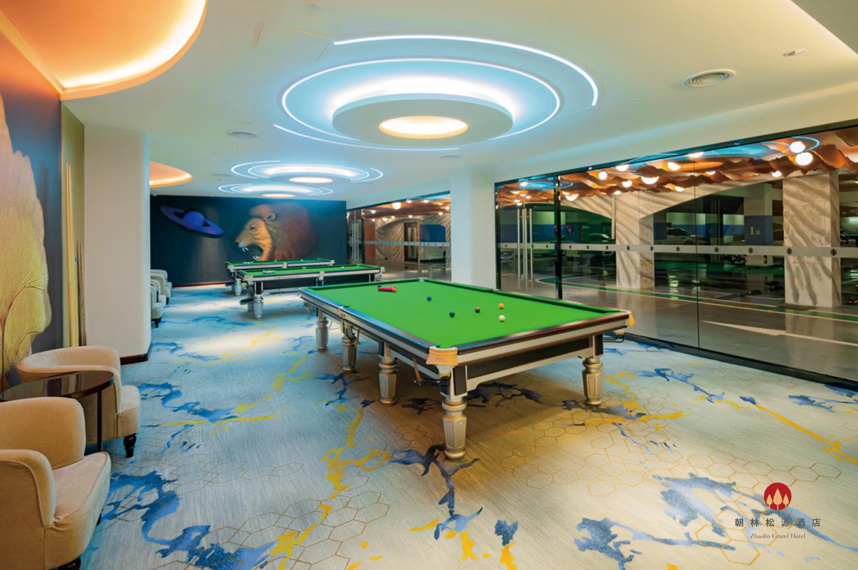 Game Room in Zhaolin Grand Hotel