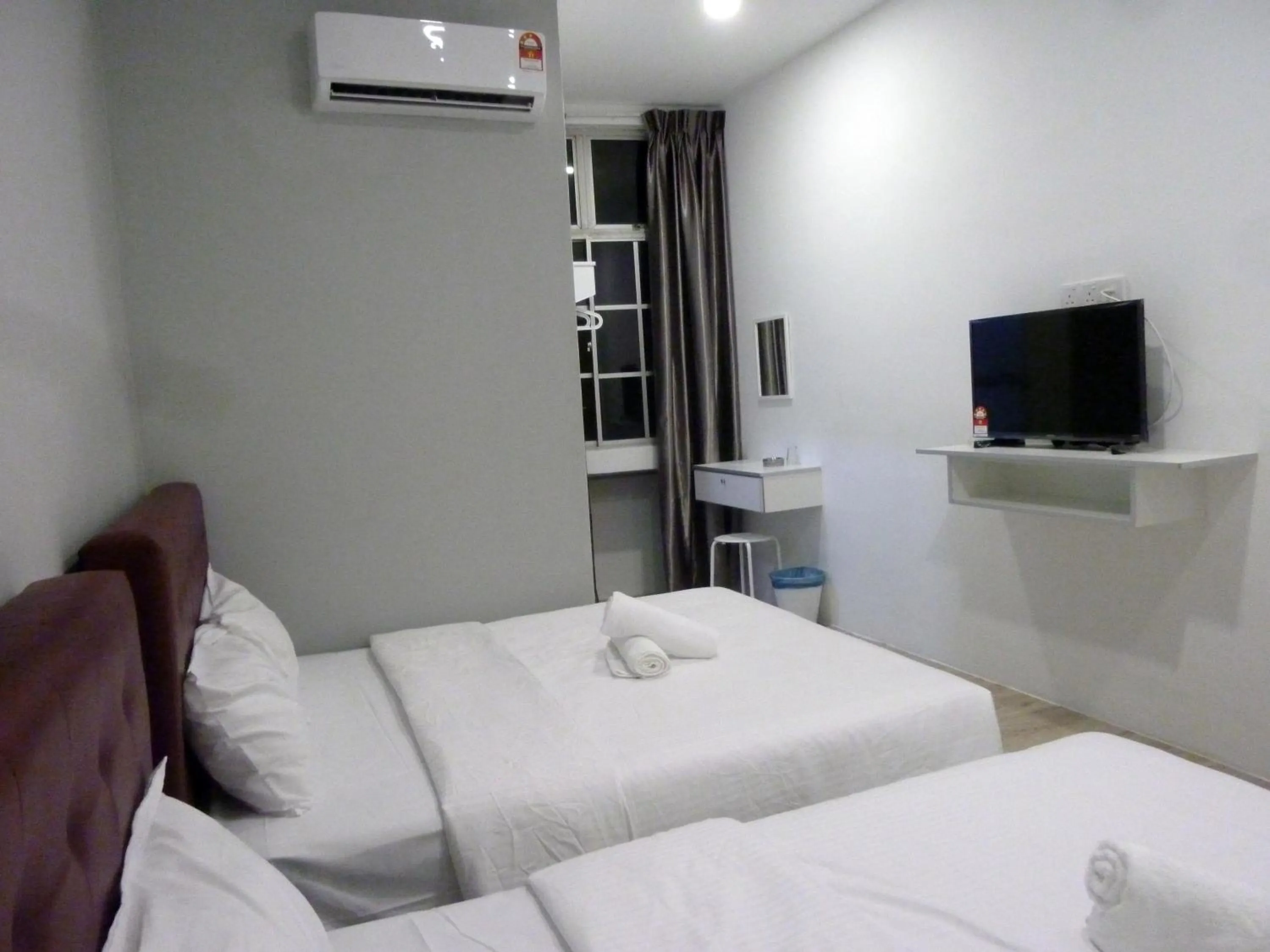 Day, Bed in The b'Hotel