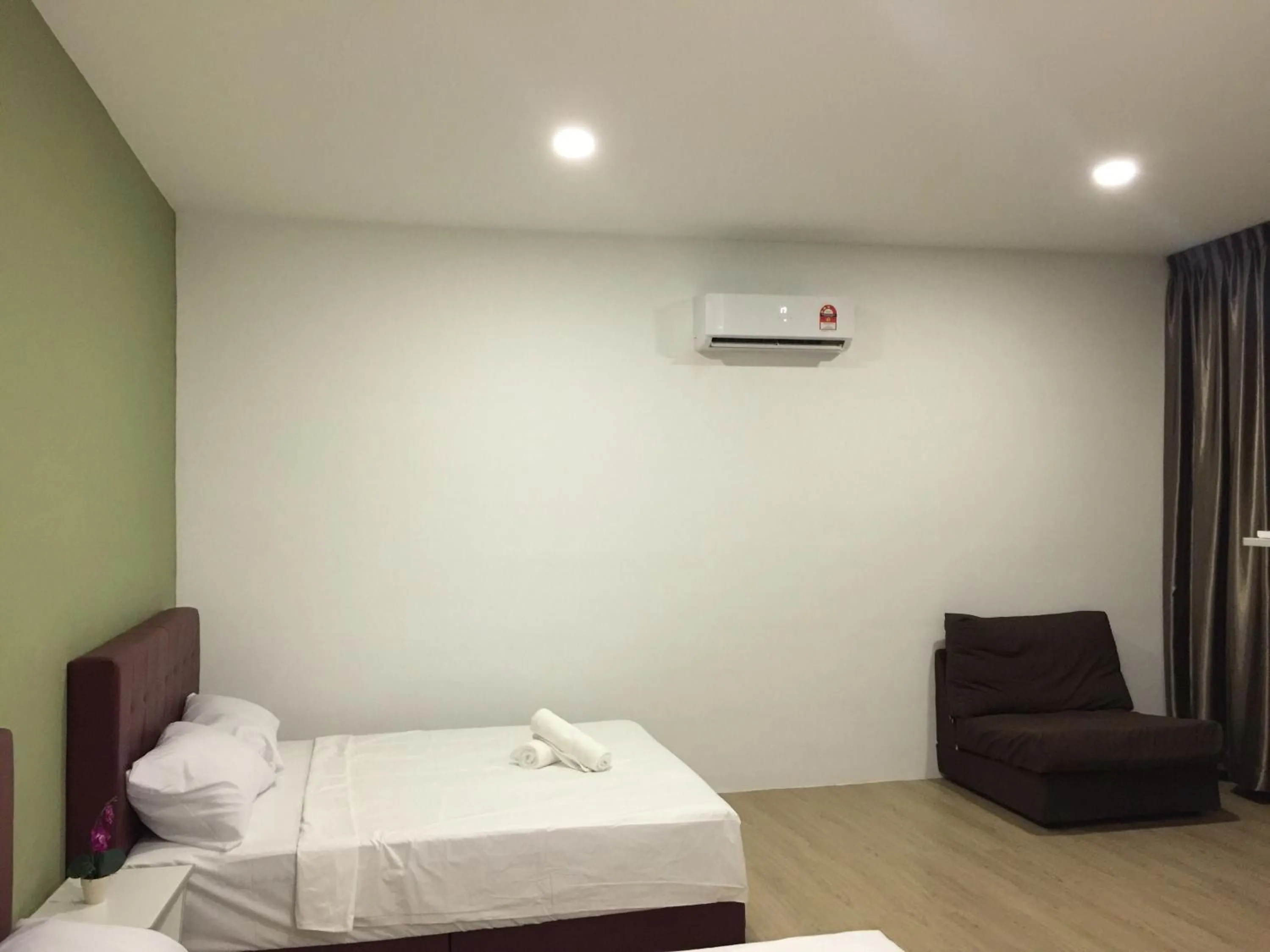 Decorative detail, Bed in The b'Hotel