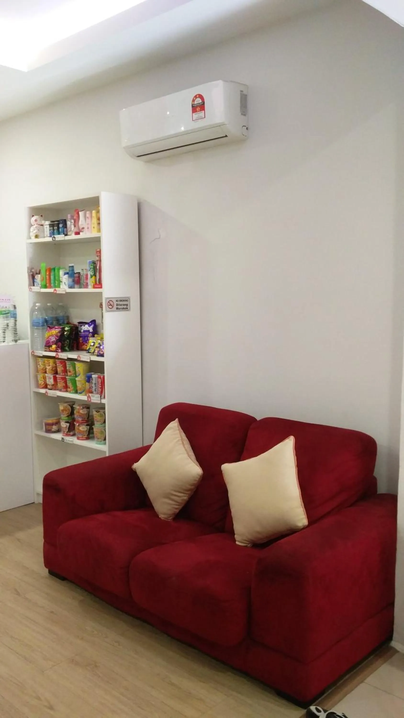 Living room in The b'Hotel