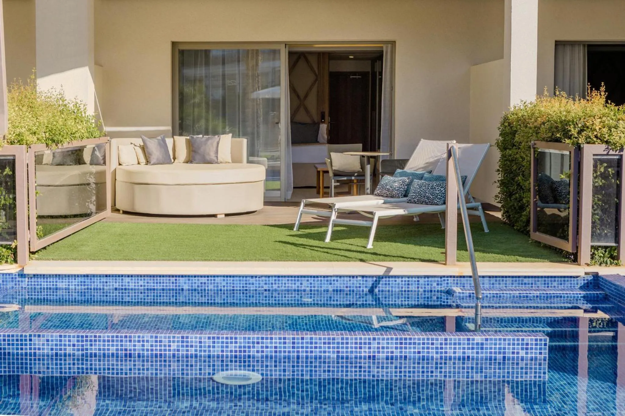 Photo of the whole room in Zafiro Palace Palmanova