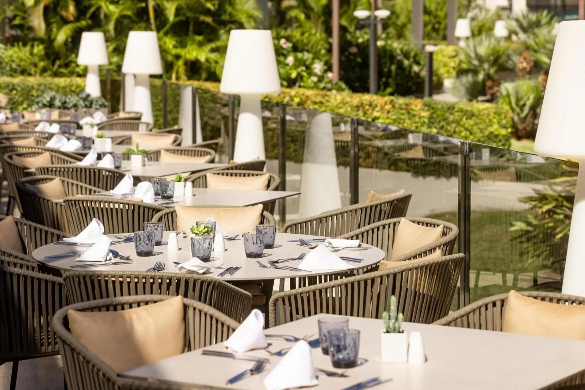 Restaurant/places to eat in Zafiro Palace Palmanova Restaurant/places to eat in Zafiro Palace Palmanova