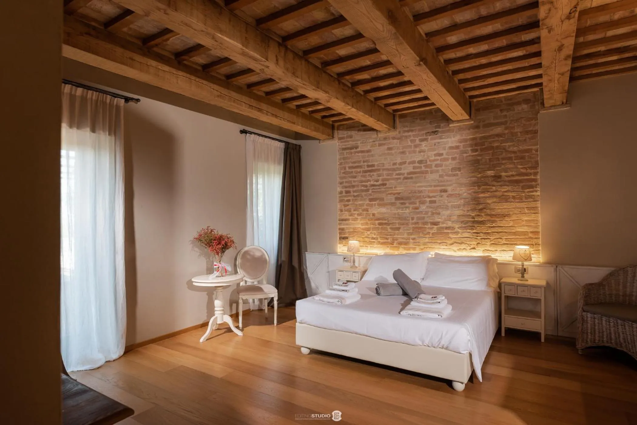 Photo of the whole room in Villa Anitori Prestige Relais & Spa