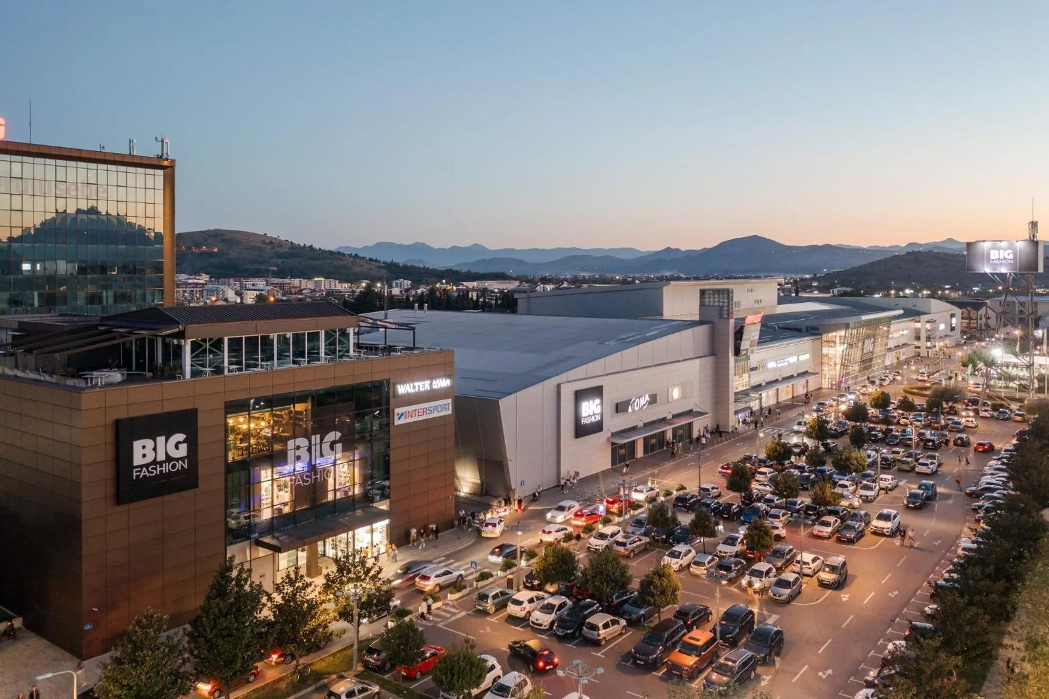 Area and facilities in Crowne Plaza Podgorica by IHG