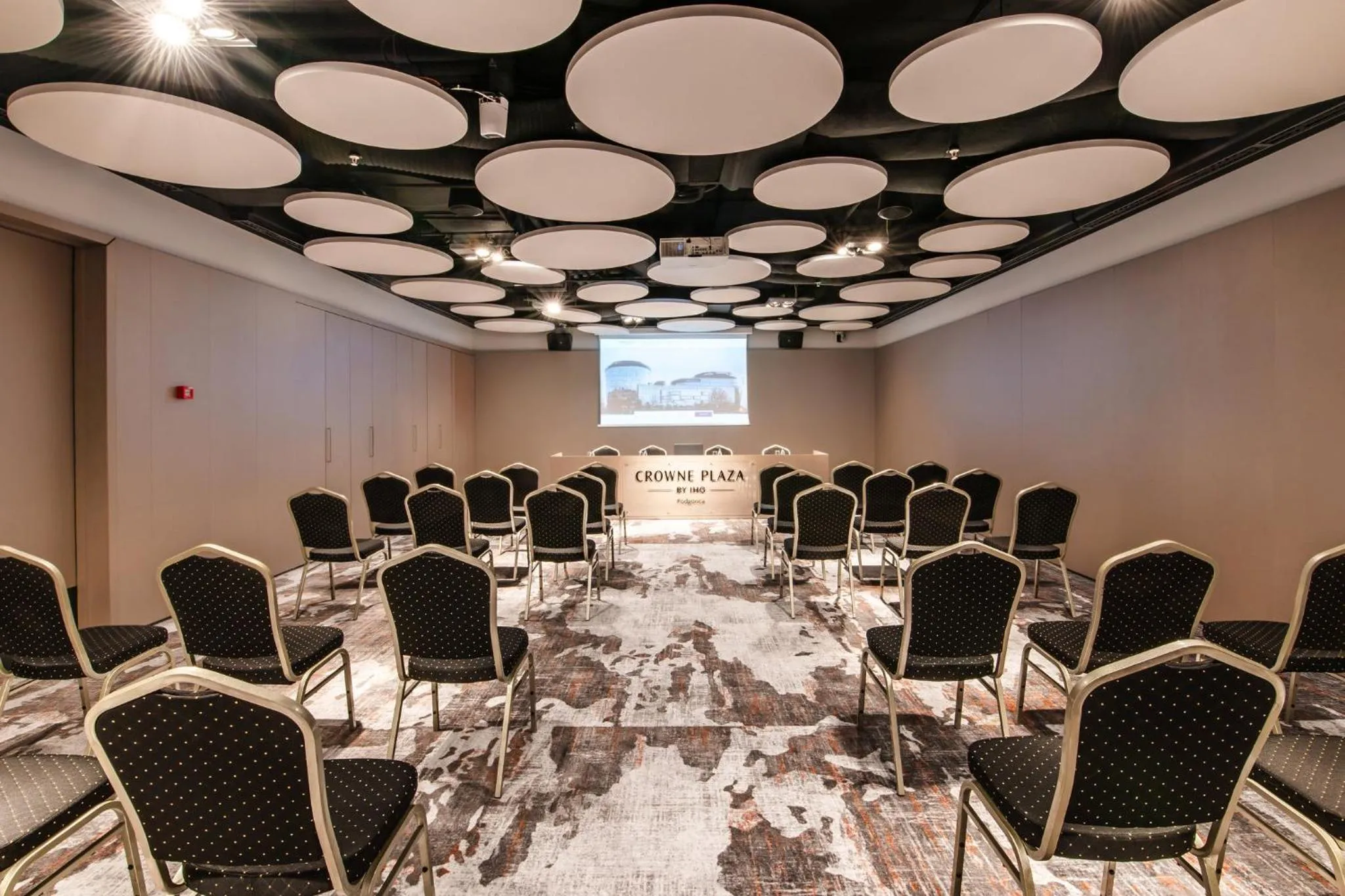 Meeting/conference room in Crowne Plaza Podgorica by IHG