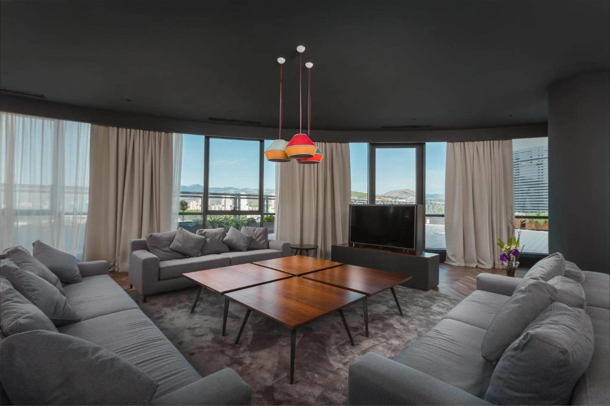 Photo of the whole room in Crowne Plaza Podgorica by IHG