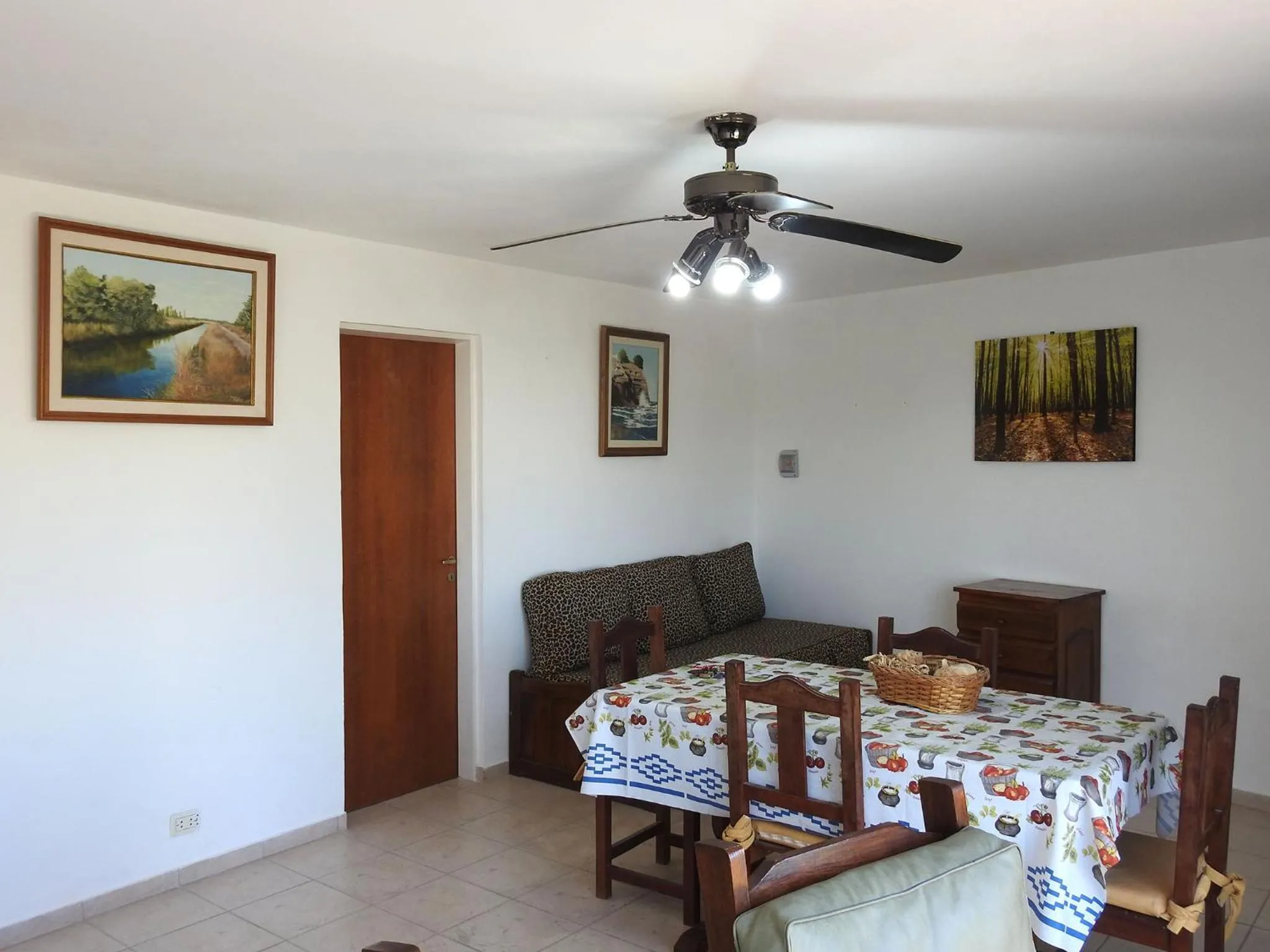 Dining area in Costa Ballenas