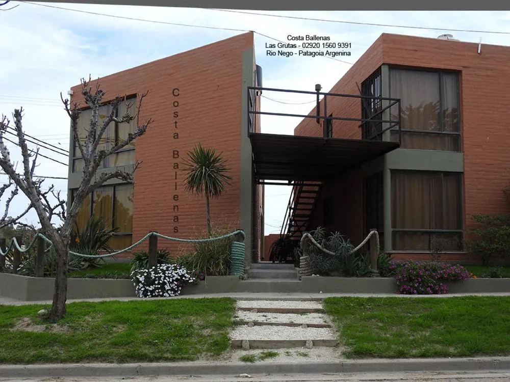 Facade/entrance in Costa Ballenas