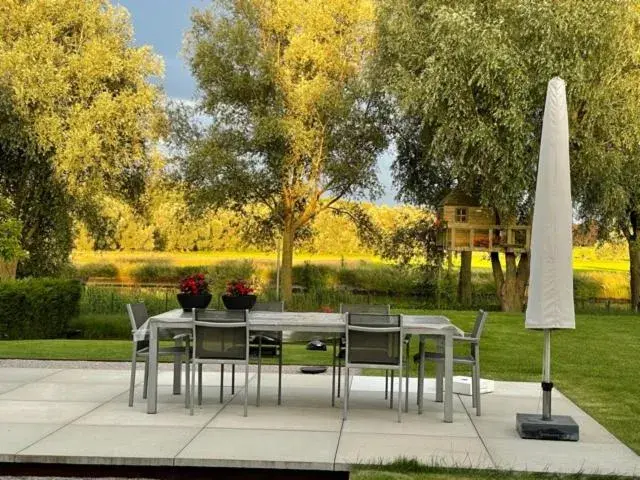 King Room with Garden View - single occupancy in B&B The View Bis King Room with Garden View - single occupancy in B&B The View Bis