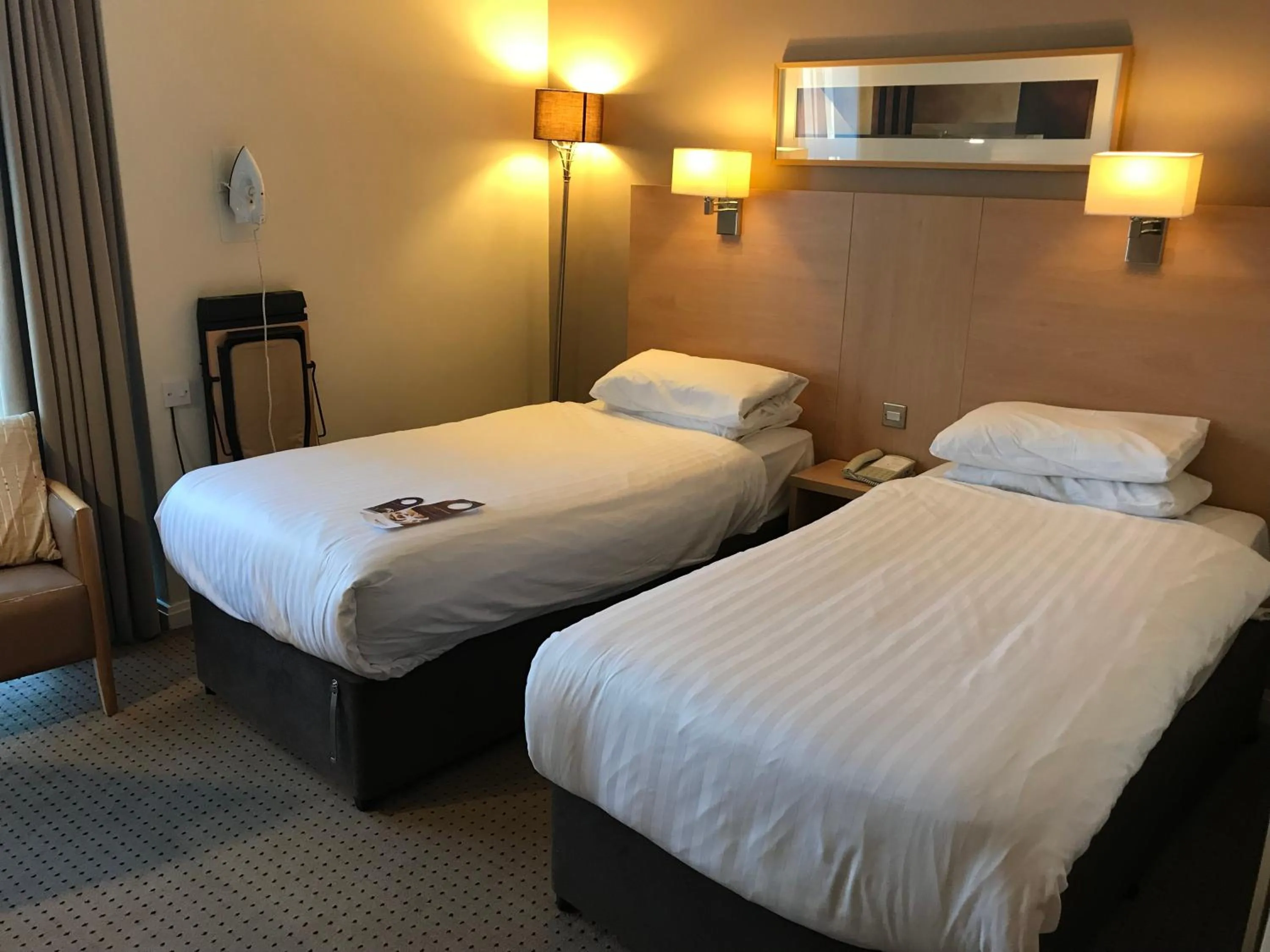 Bedroom in Mercure Wetherby Hotel