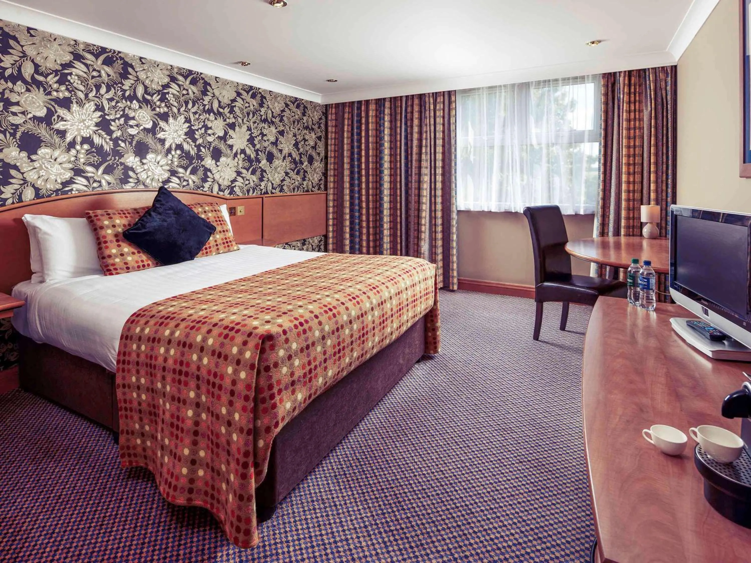 Photo of the whole room in Mercure Wetherby Hotel