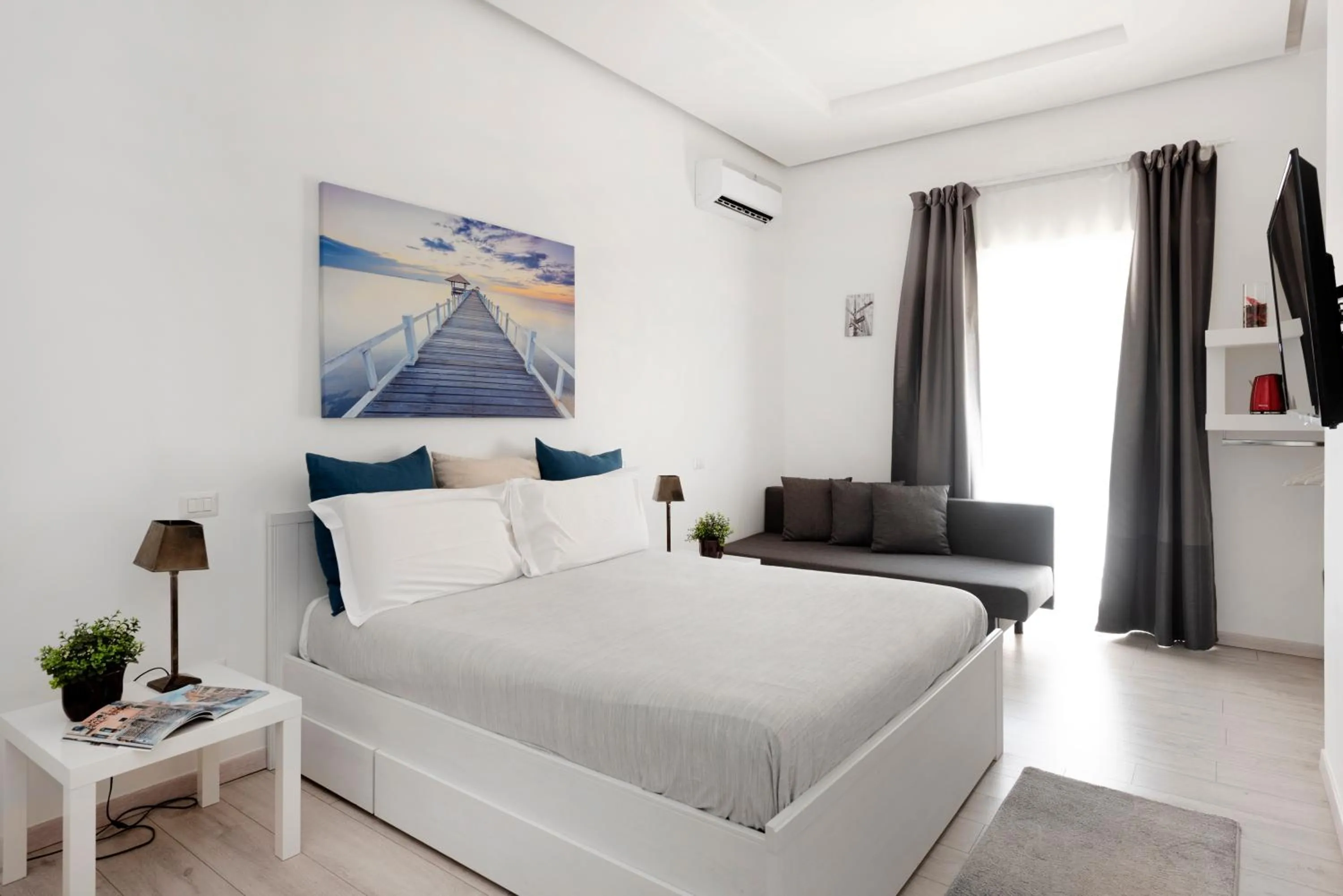 Bedroom, Bed in Maison Piazza Cavour