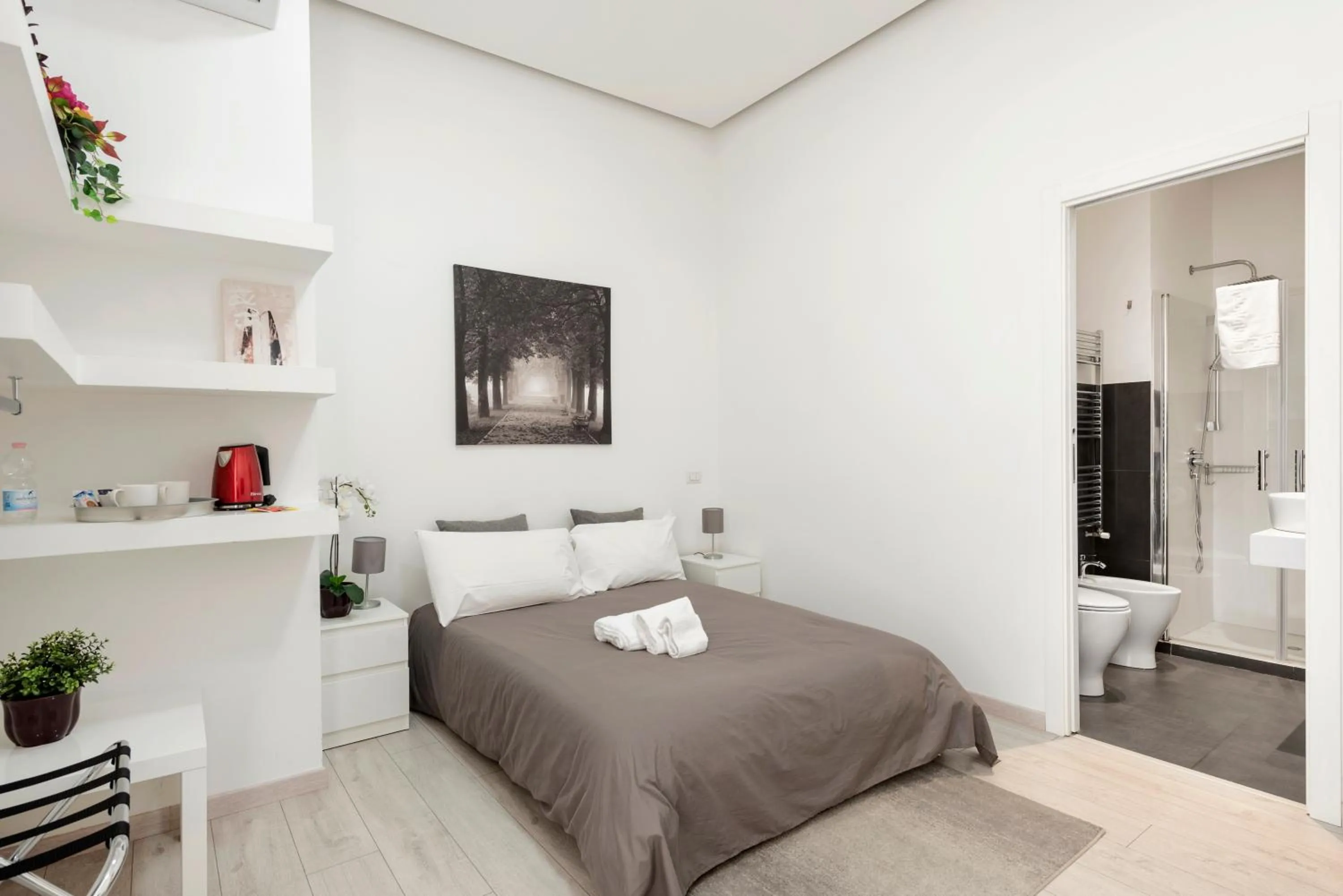 Bedroom, Bed in Maison Piazza Cavour