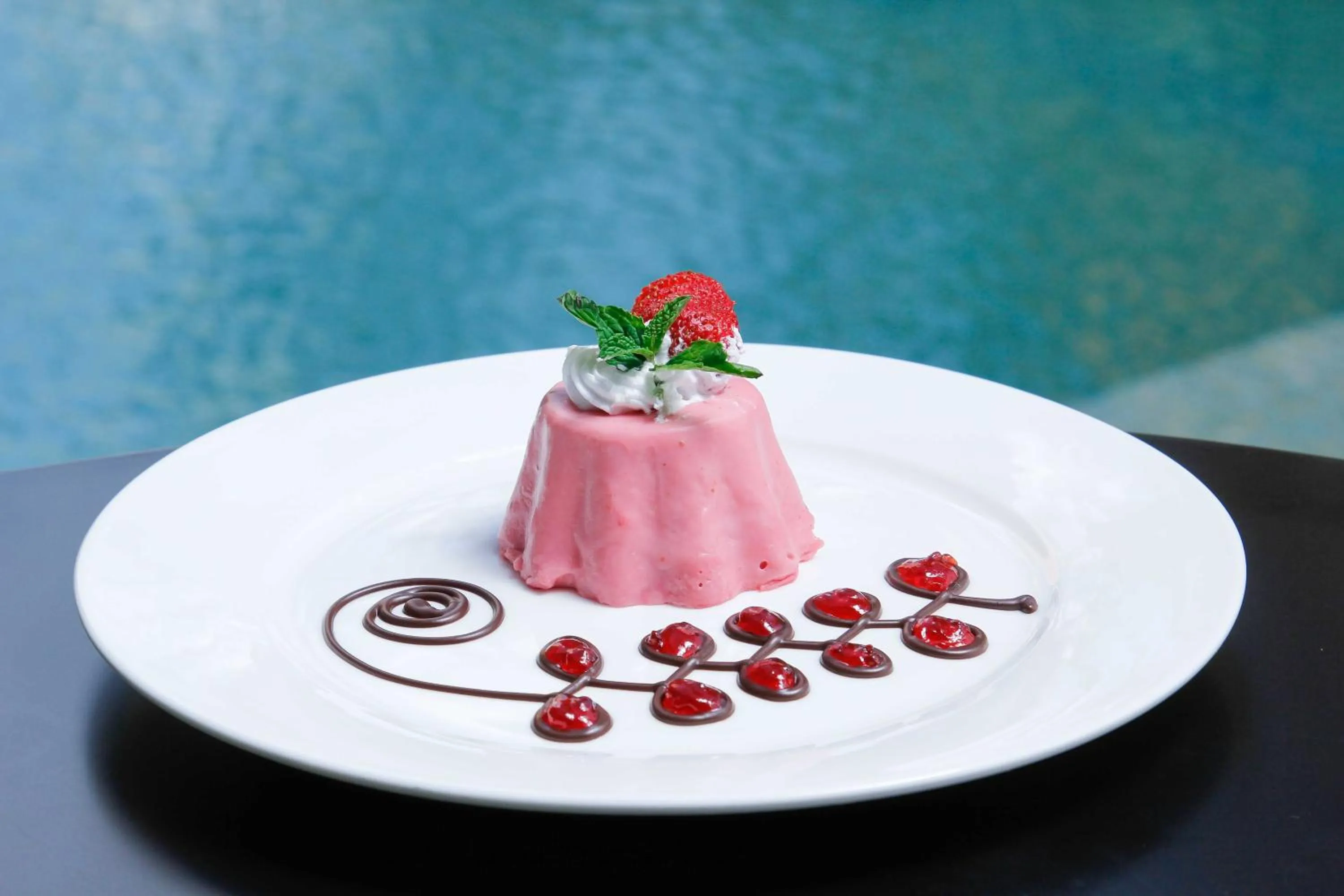 Restaurant/places to eat in Royal Tulip Canaan Nairobi